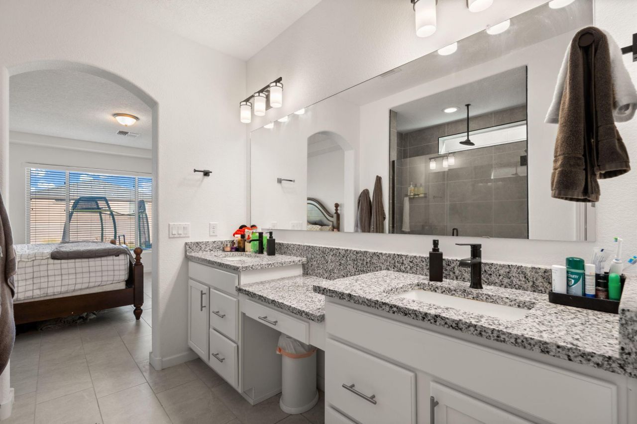 Albuquerque, New Mexico, 87120, United States, 4 Bedrooms Bedrooms, ,3 BathroomsBathrooms,Residential,For Sale,1958873