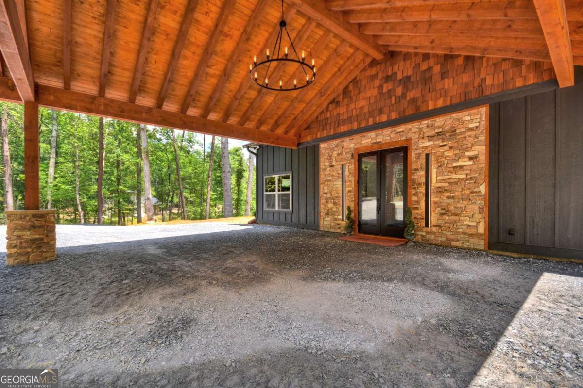 Mineral Bluff, Georgia, 30559, United States, 3 Bedrooms Bedrooms, ,3 BathroomsBathrooms,Residential,For Sale,2008232