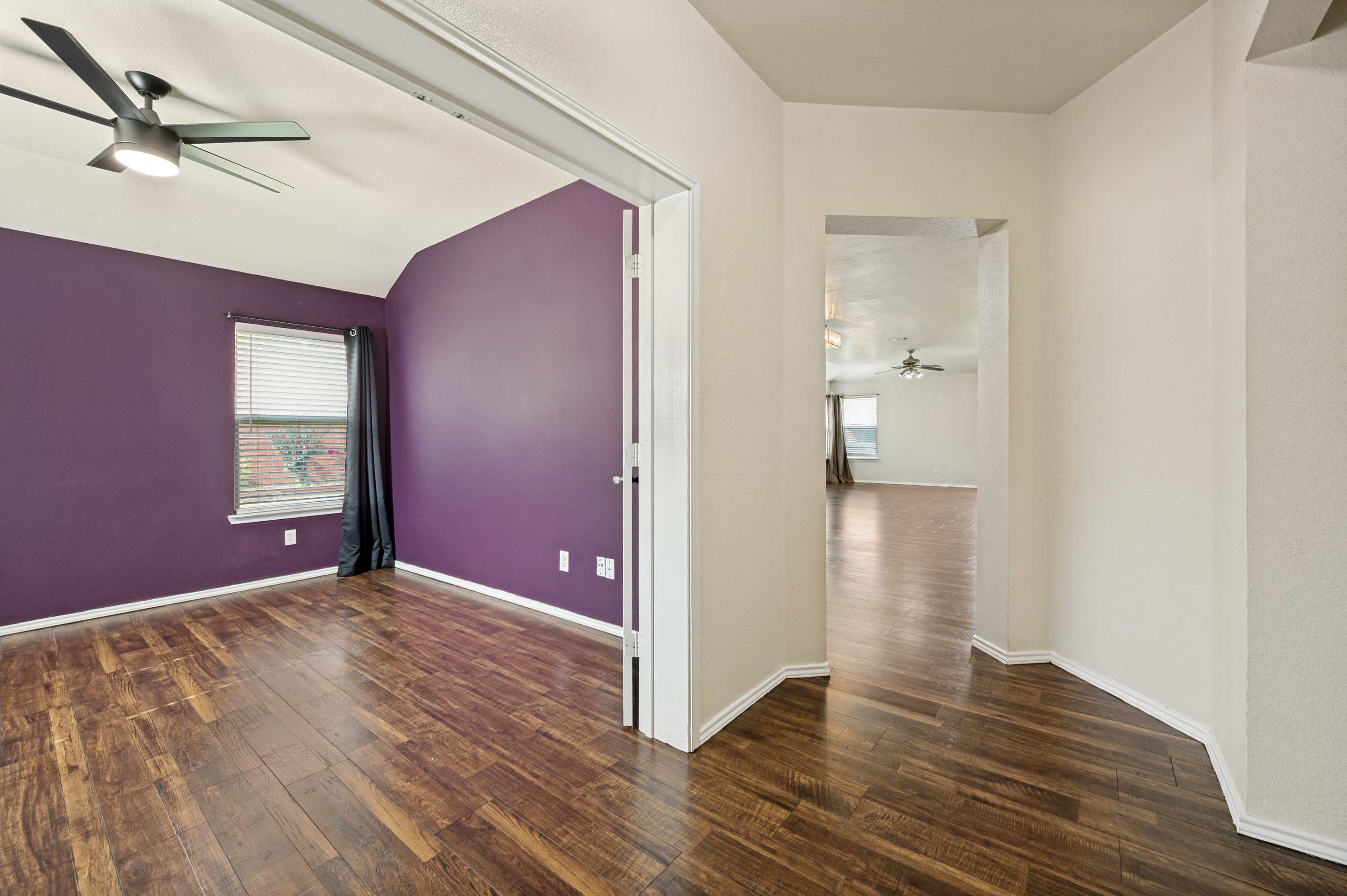  1339 4th Street, Grand Prairie, TX, 75051 - 物件實景