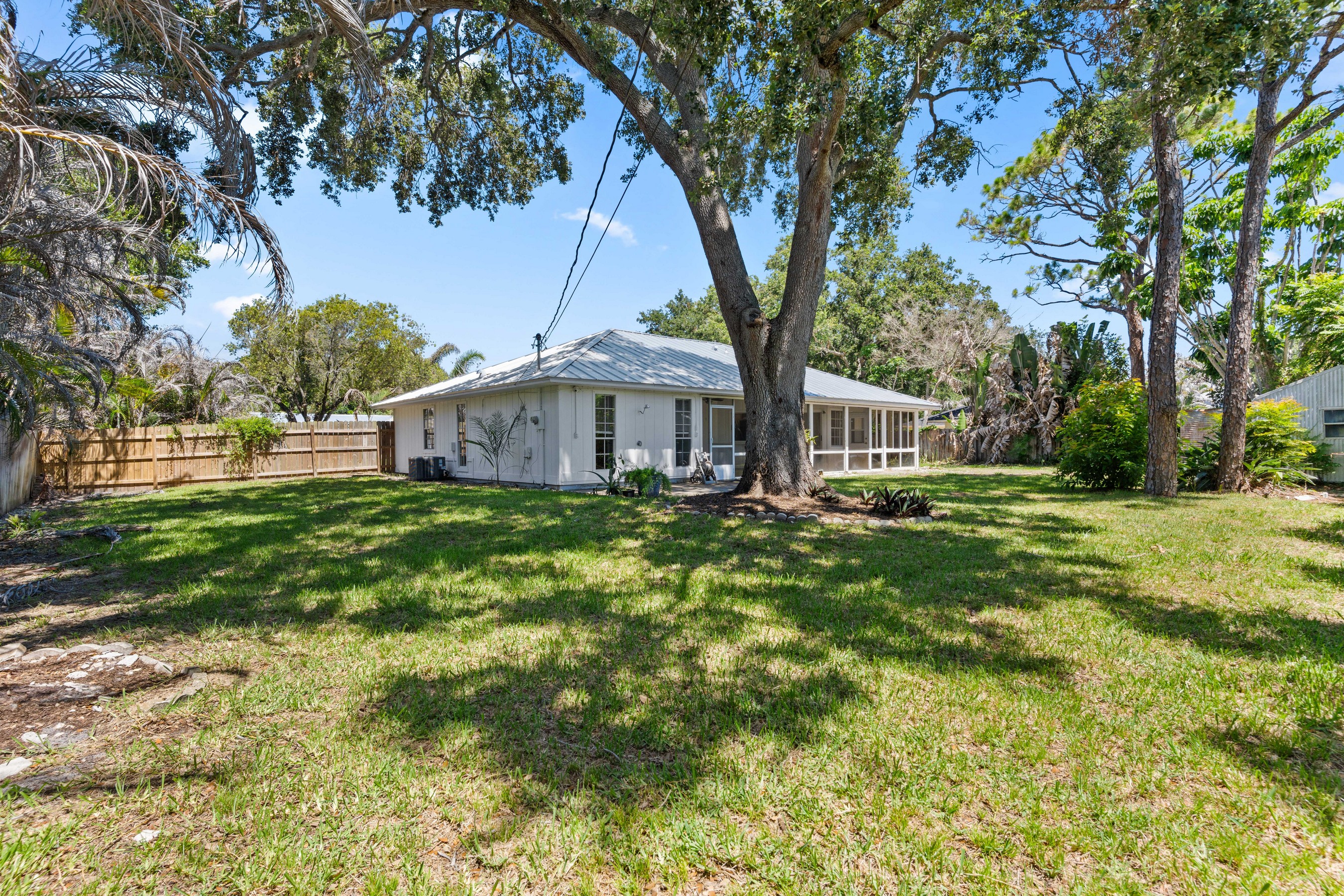  550 W 11th Avenue W, Vero Beach, FL, 32962 - 物件實景