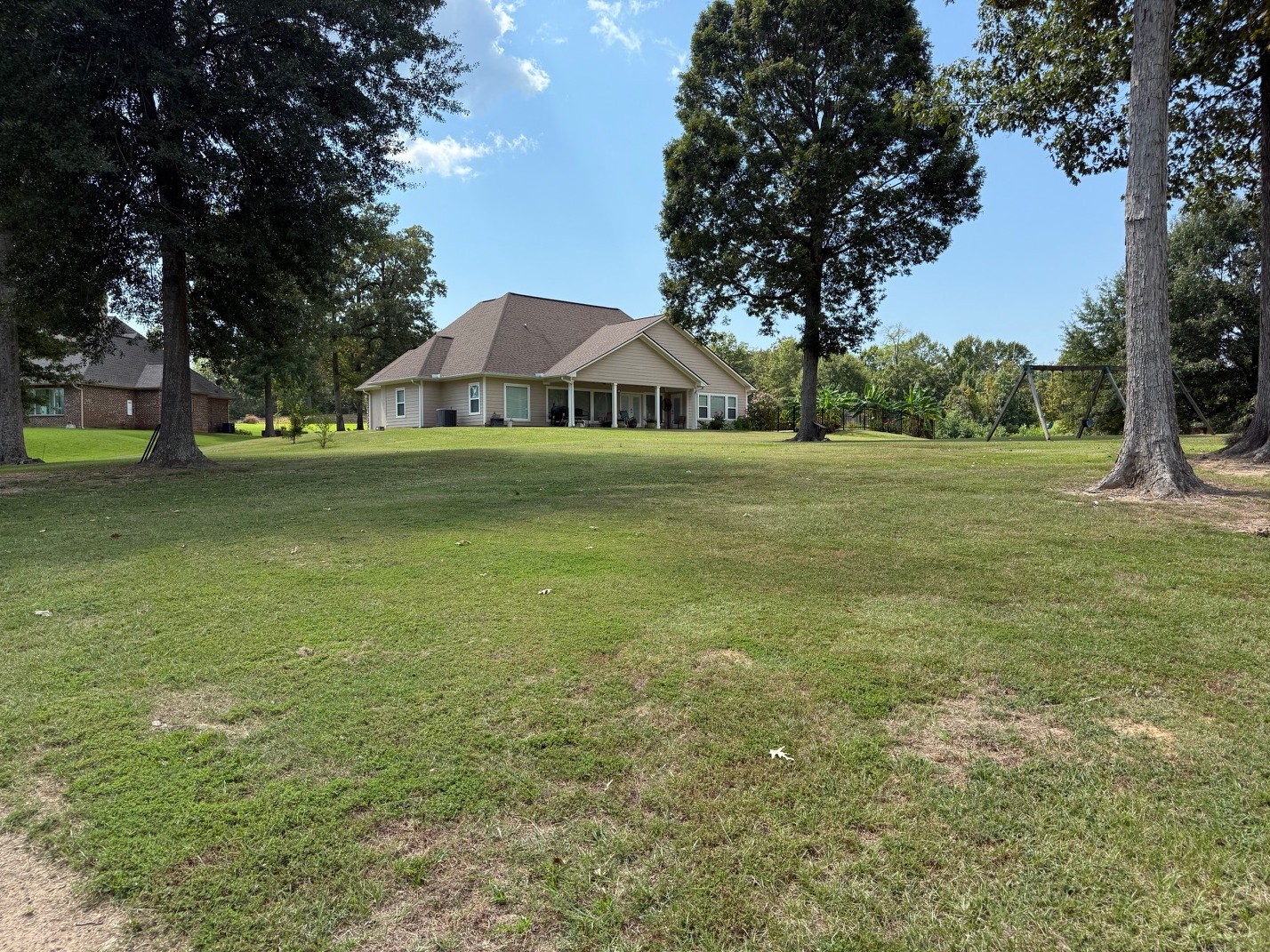 Many, Louisiana, 71449, United States, 4 Bedrooms Bedrooms, ,3 BathroomsBathrooms,Residential,For Sale,1984388