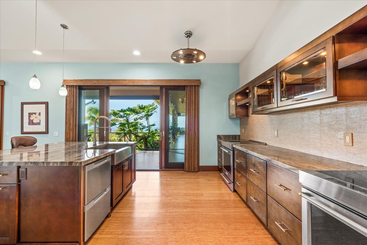 Haiku, Hawaii, 96708, United States, 4 Bedrooms Bedrooms, ,3 BathroomsBathrooms,Residential,For Sale,2002523