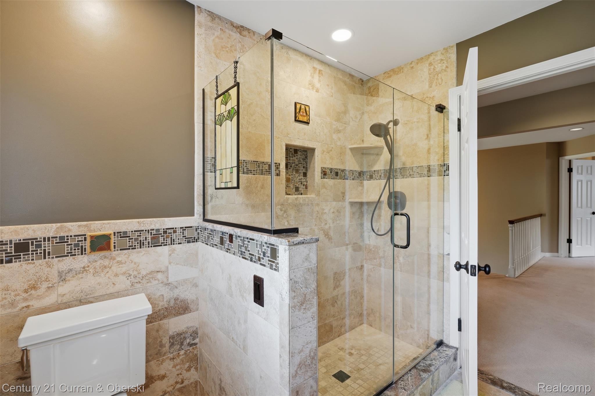 Farmington Hills, Michigan, 48331, United States, 4 Bedrooms Bedrooms, ,4 BathroomsBathrooms,Residential,For Sale,2048985