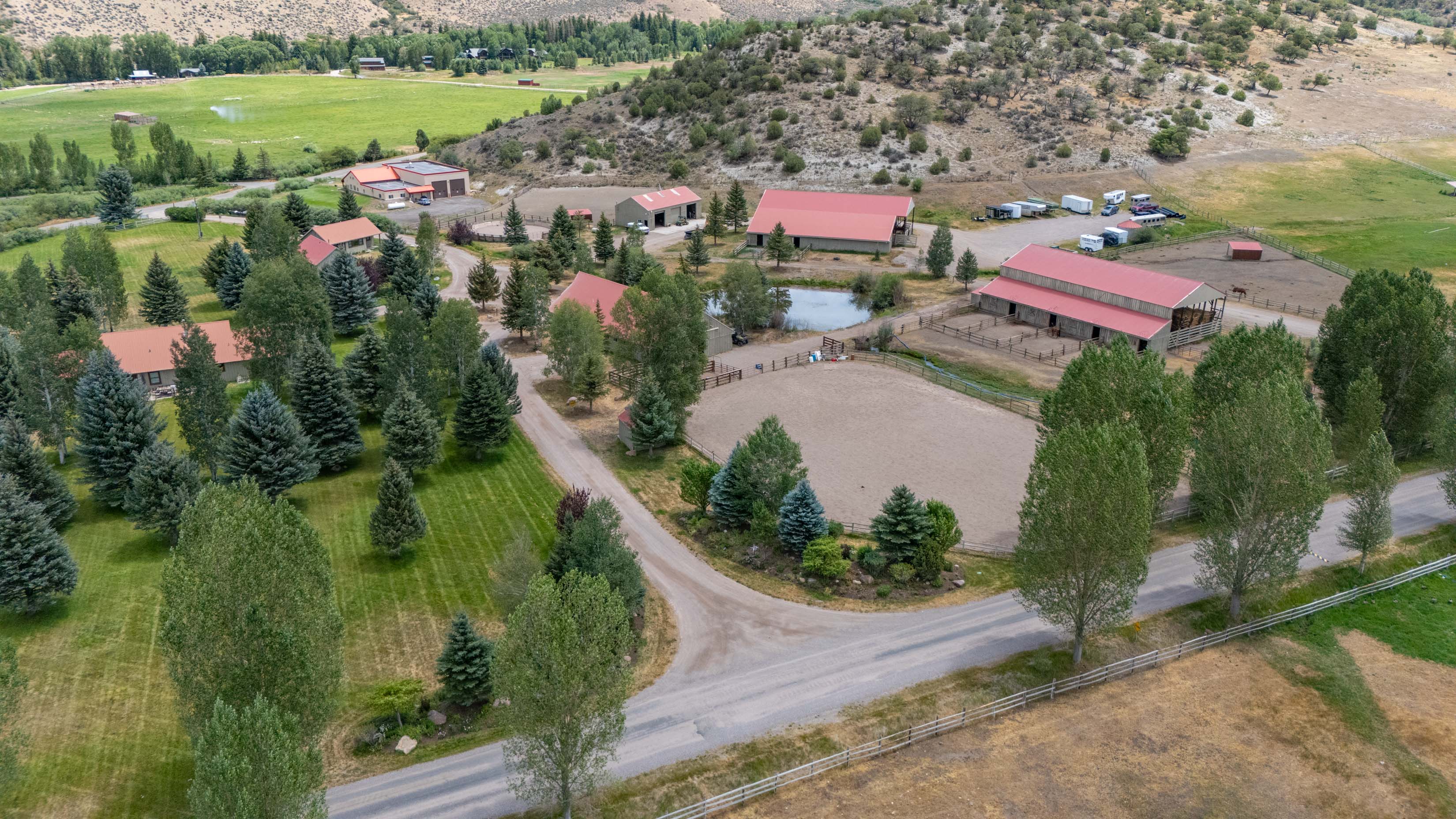  A Beautifully Reimagined Lazy O Ranch Estate with Unparalleled Mt. Sopris Views - 物件實景