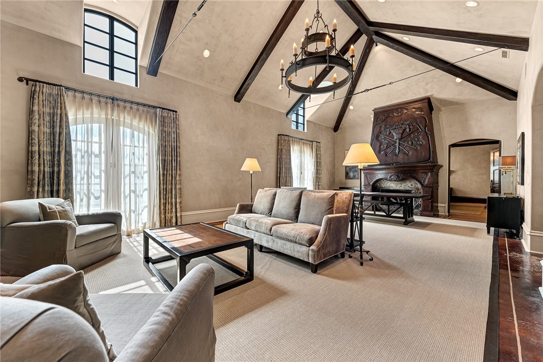 Rogers, Arkansas, 72758, United States, 3 Bedrooms Bedrooms, ,5 BathroomsBathrooms,Residential,For Sale,1857707