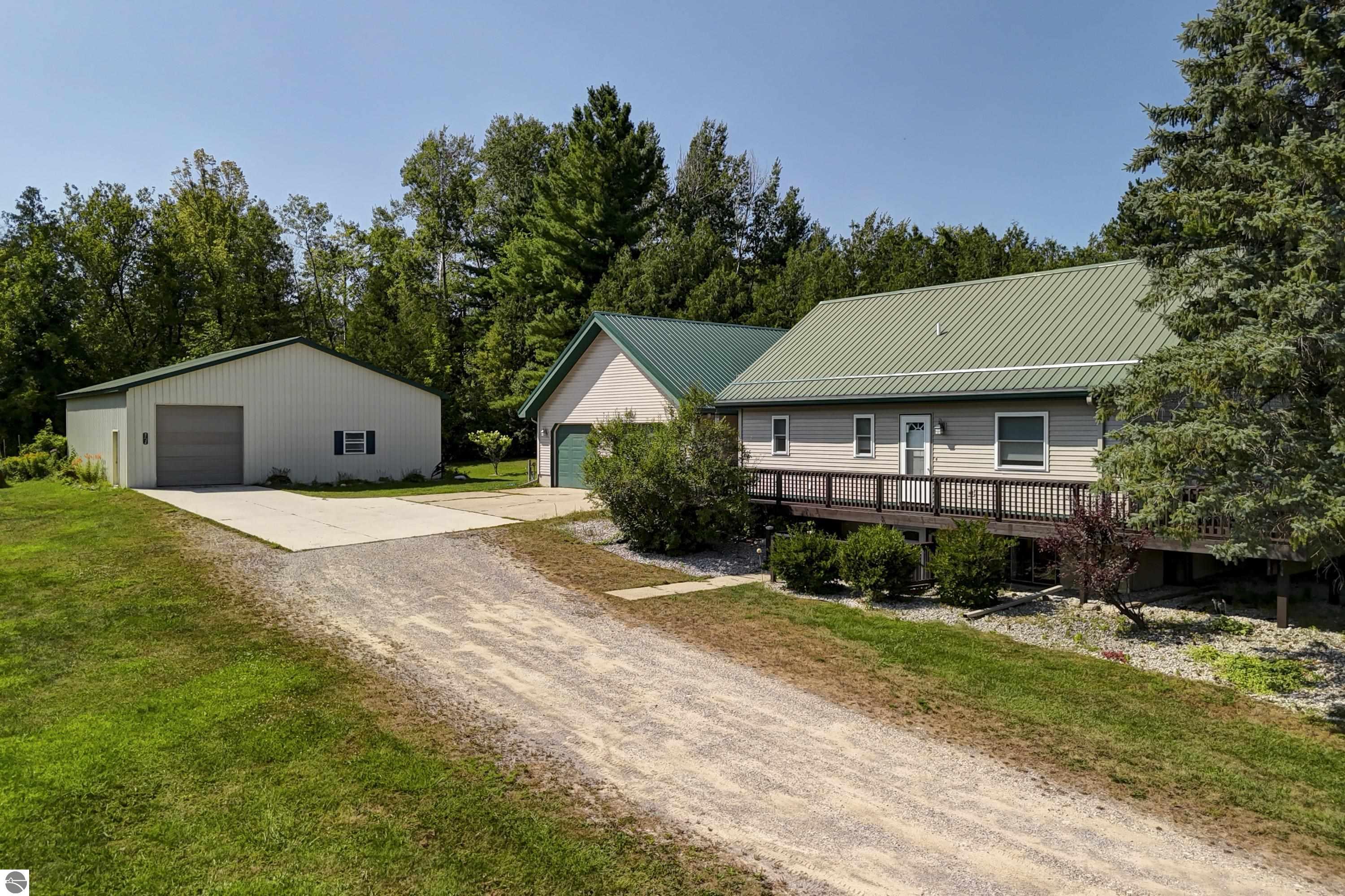 Cedar, Michigan, 49621, United States, 4 Bedrooms Bedrooms, ,2 BathroomsBathrooms,Residential,For Sale,1917119