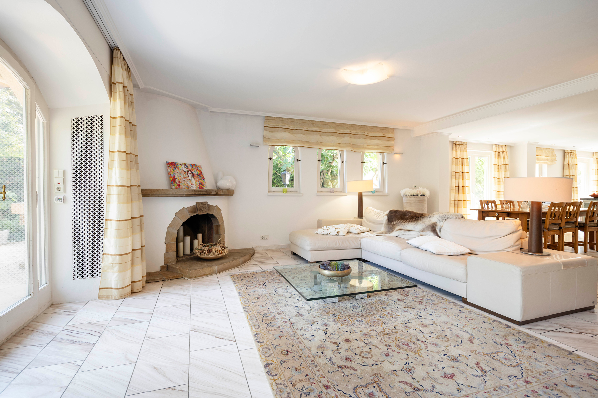  Stylish villa for sophisticated living and working under one roof - 物件實景