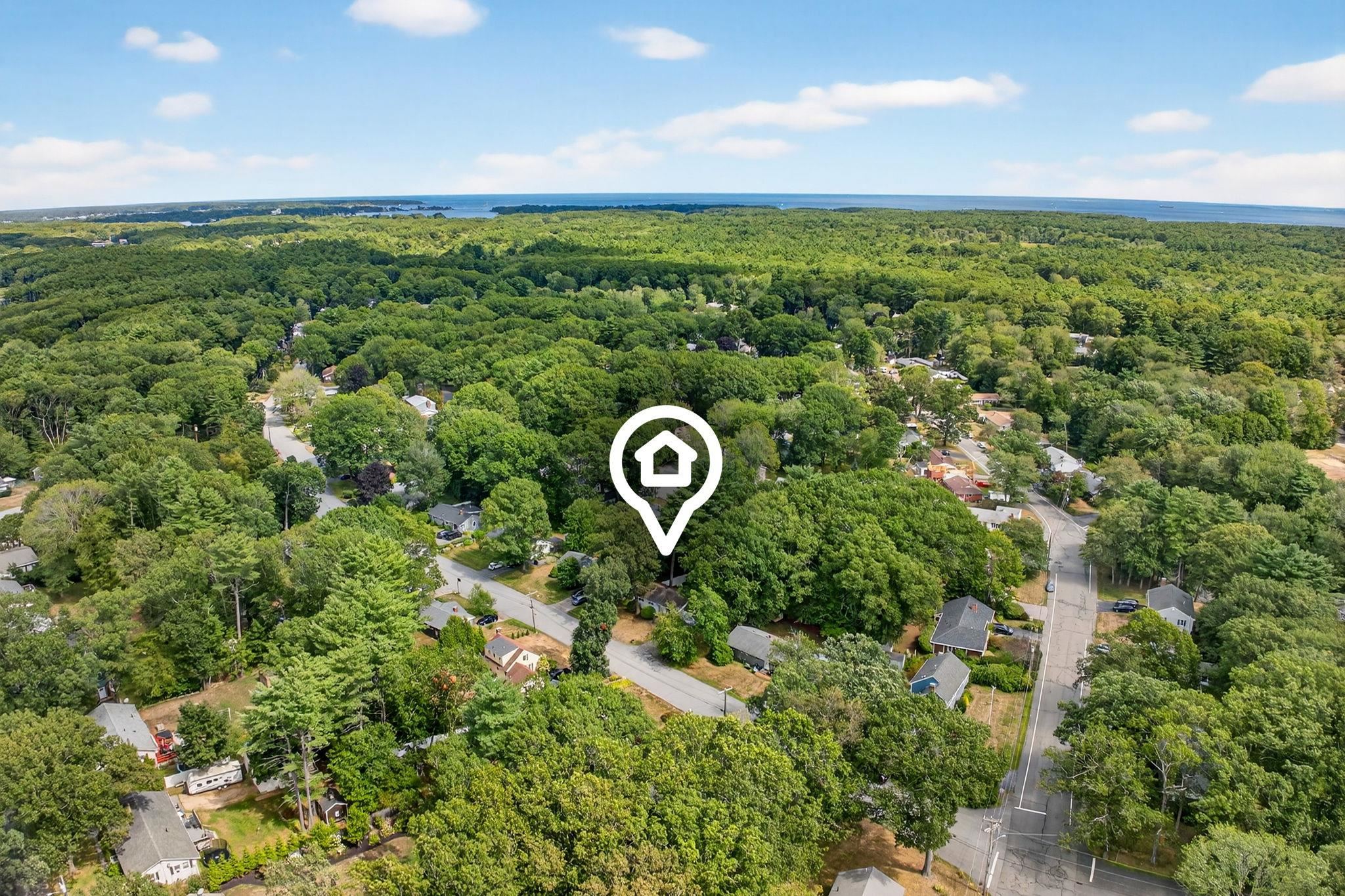 Portsmouth, New Hampshire, 03801, United States, 3 Bedrooms Bedrooms, ,1 BathroomBathrooms,Residential,For Sale,1934652