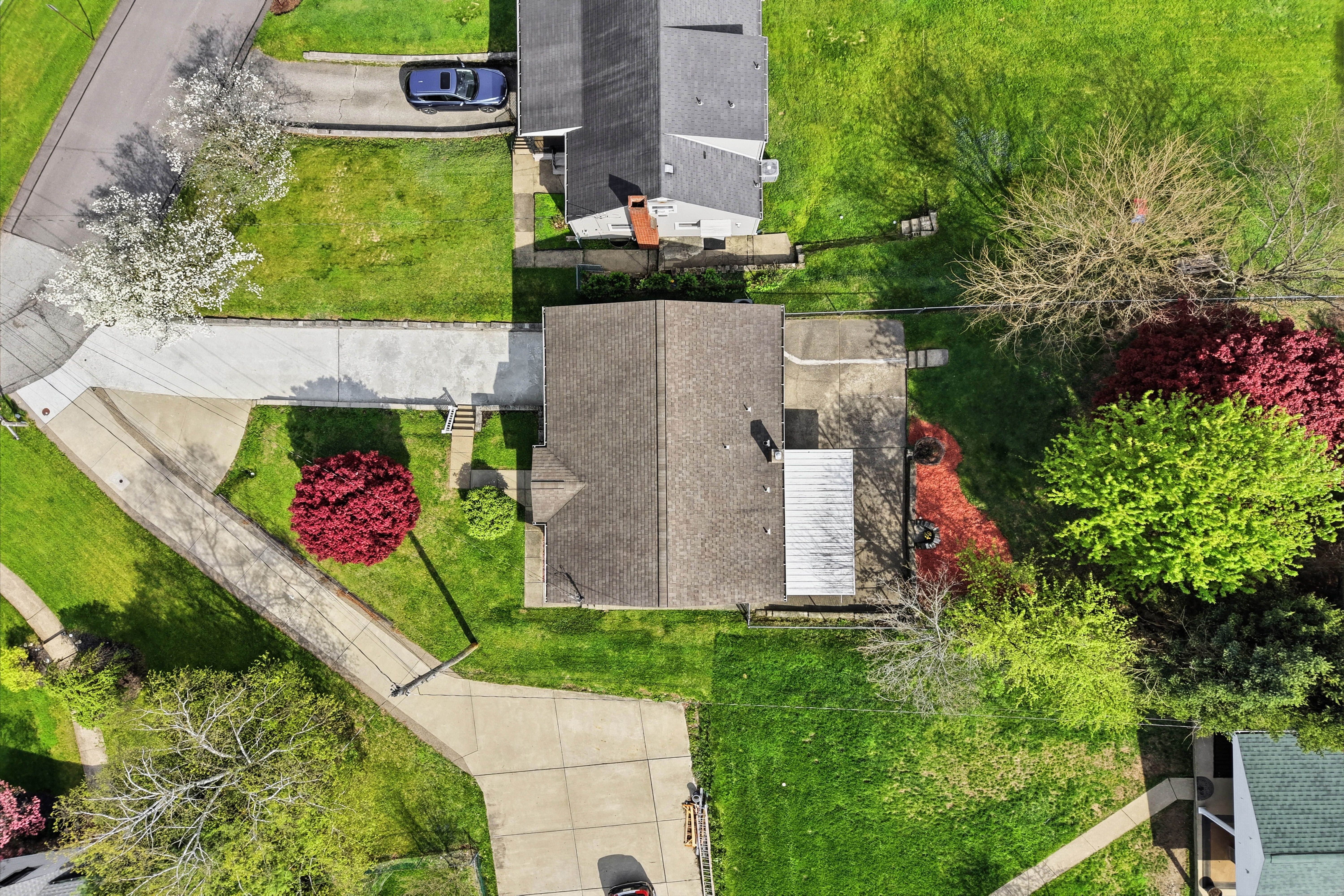  27 Flora Road, Pittsburgh, PA 15227 - 物件實景