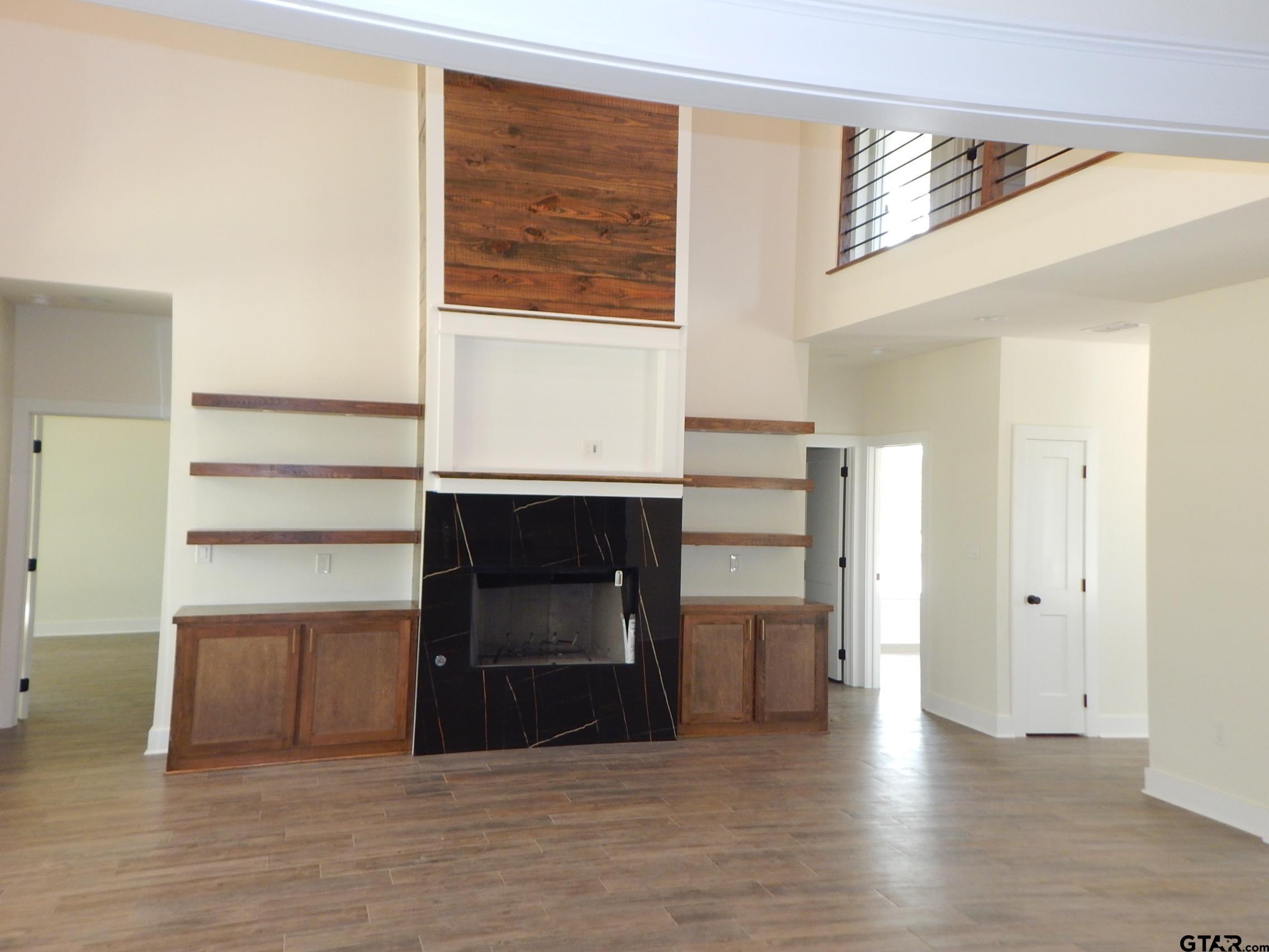 Gilmer, Texas, 75645, United States, 5 Bedrooms Bedrooms, ,3 BathroomsBathrooms,Residential,For Sale,1759847