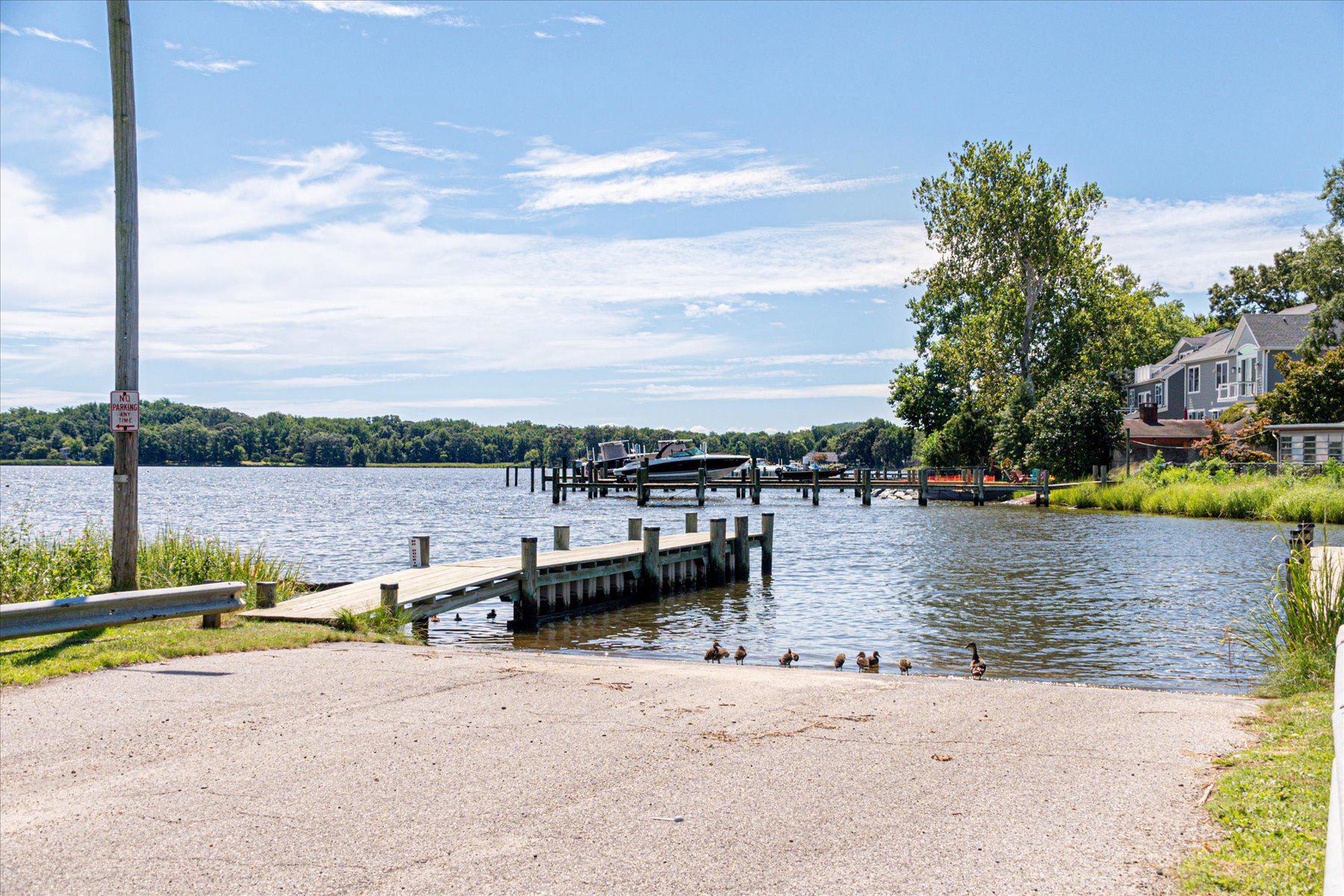  2033 Shore Drive, Edgewater, MD, 21037 - 物件實景