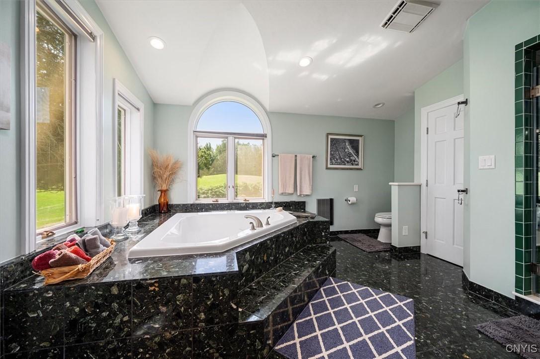 Frankfort, New York, 13413, United States, 5 Bedrooms Bedrooms, ,3 BathroomsBathrooms,Residential,For Sale,1939767