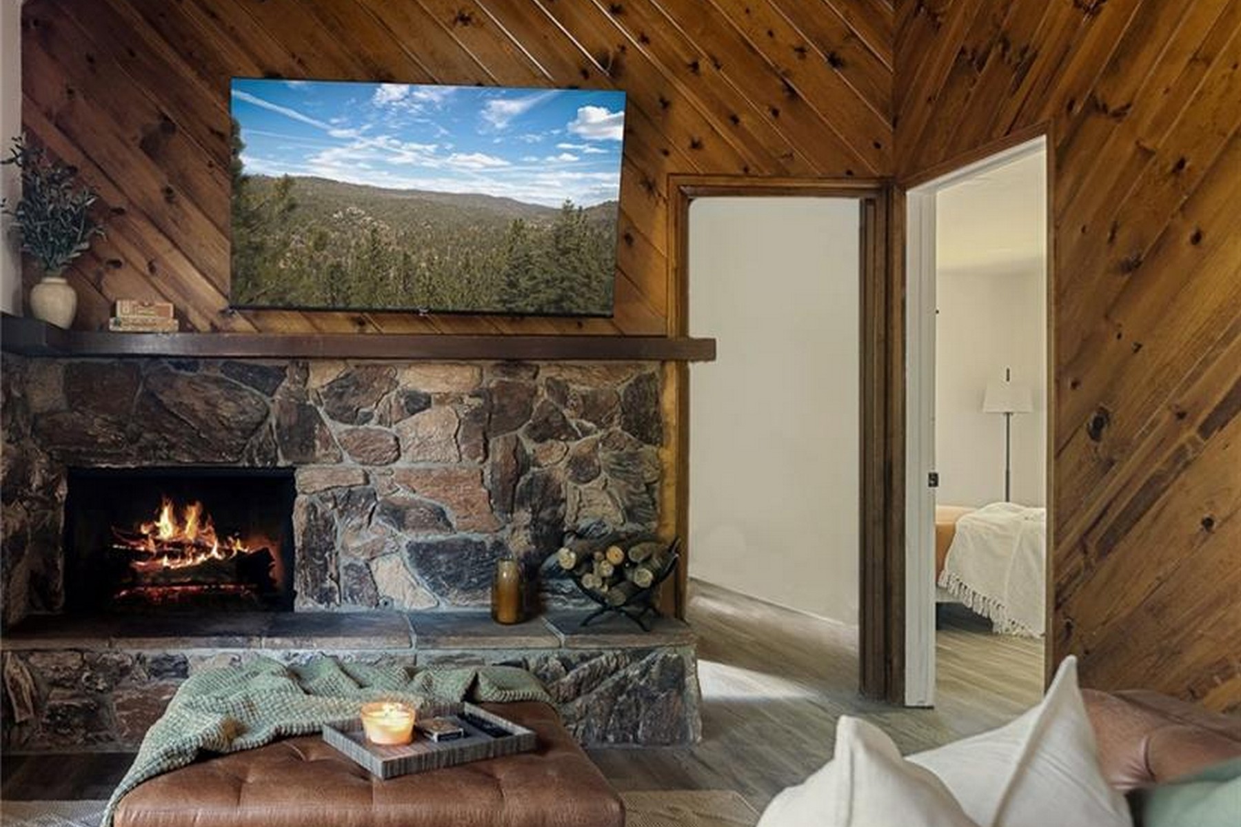  27947 Saint Bernard Lane, Lake Arrowhead California, 92352 - 物件實景