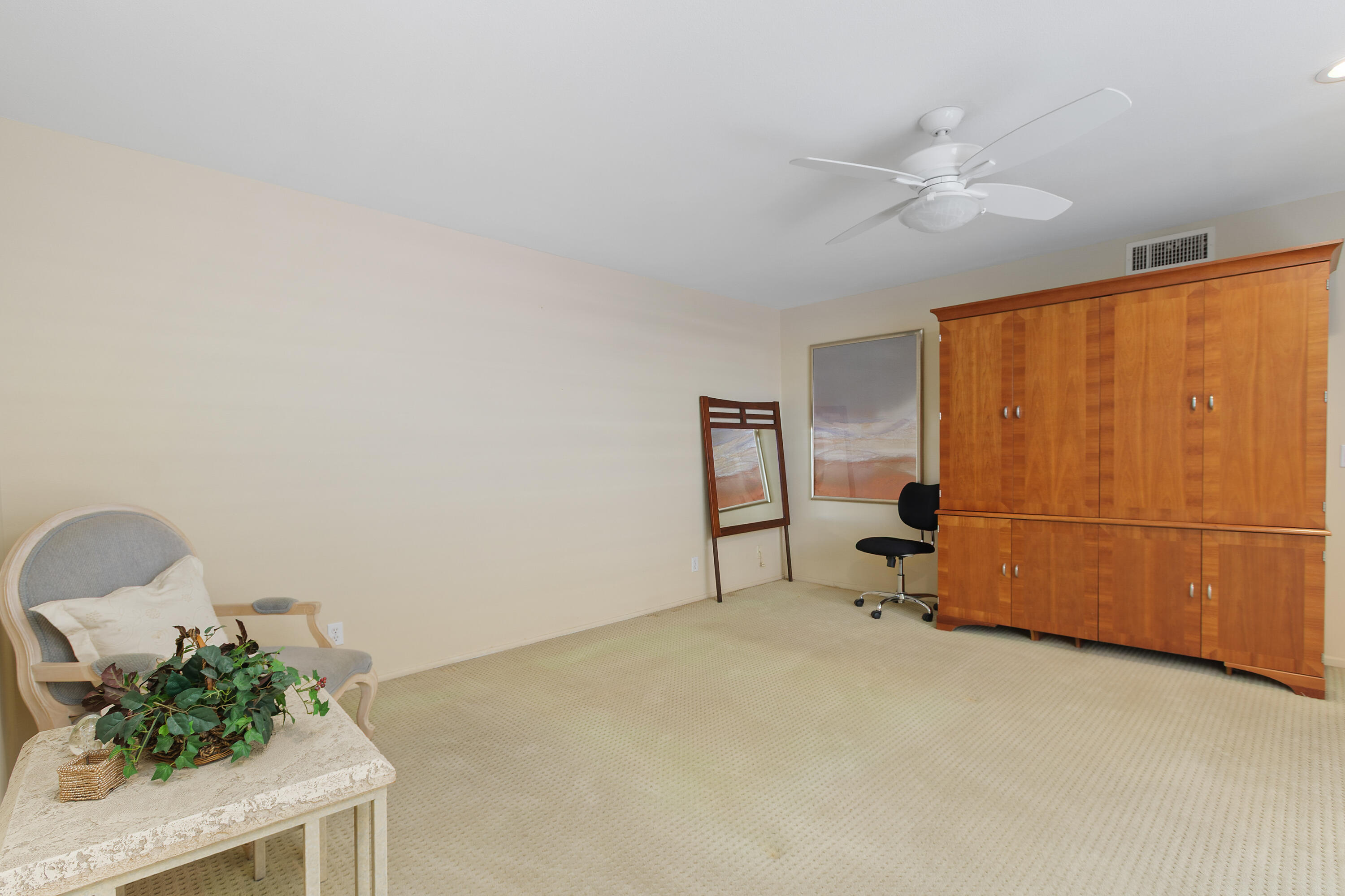 Bermuda Dunes, California, 92203, United States, 2 Bedrooms Bedrooms, ,2 BathroomsBathrooms,Residential,For Sale,1989527