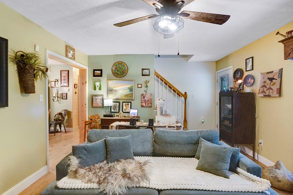 Blairsville, Georgia, 30512, United States, 3 Bedrooms Bedrooms, ,3 BathroomsBathrooms,Residential,For Sale,1889630
