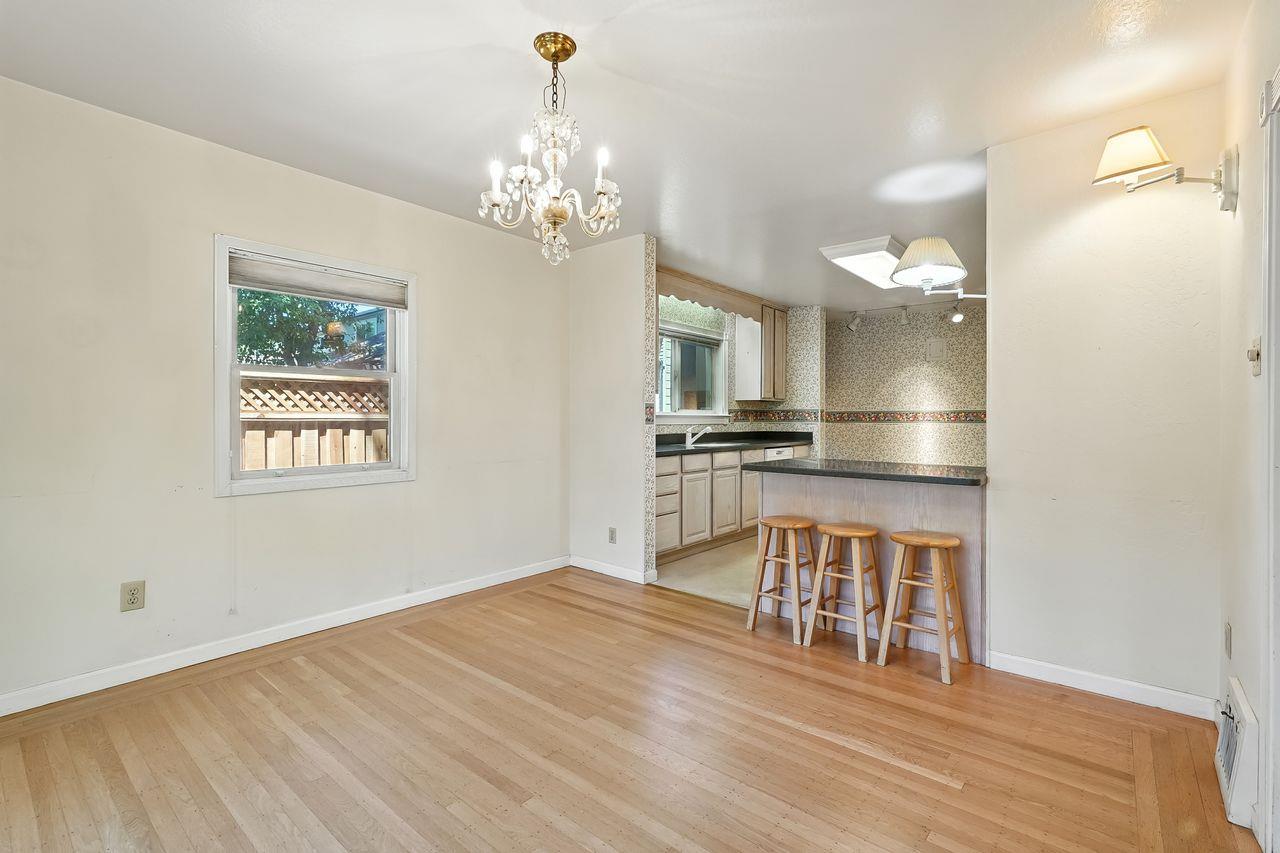 Sacramento, California, 95819, United States, 3 Bedrooms Bedrooms, ,2 BathroomsBathrooms,Residential,For Sale,1925048