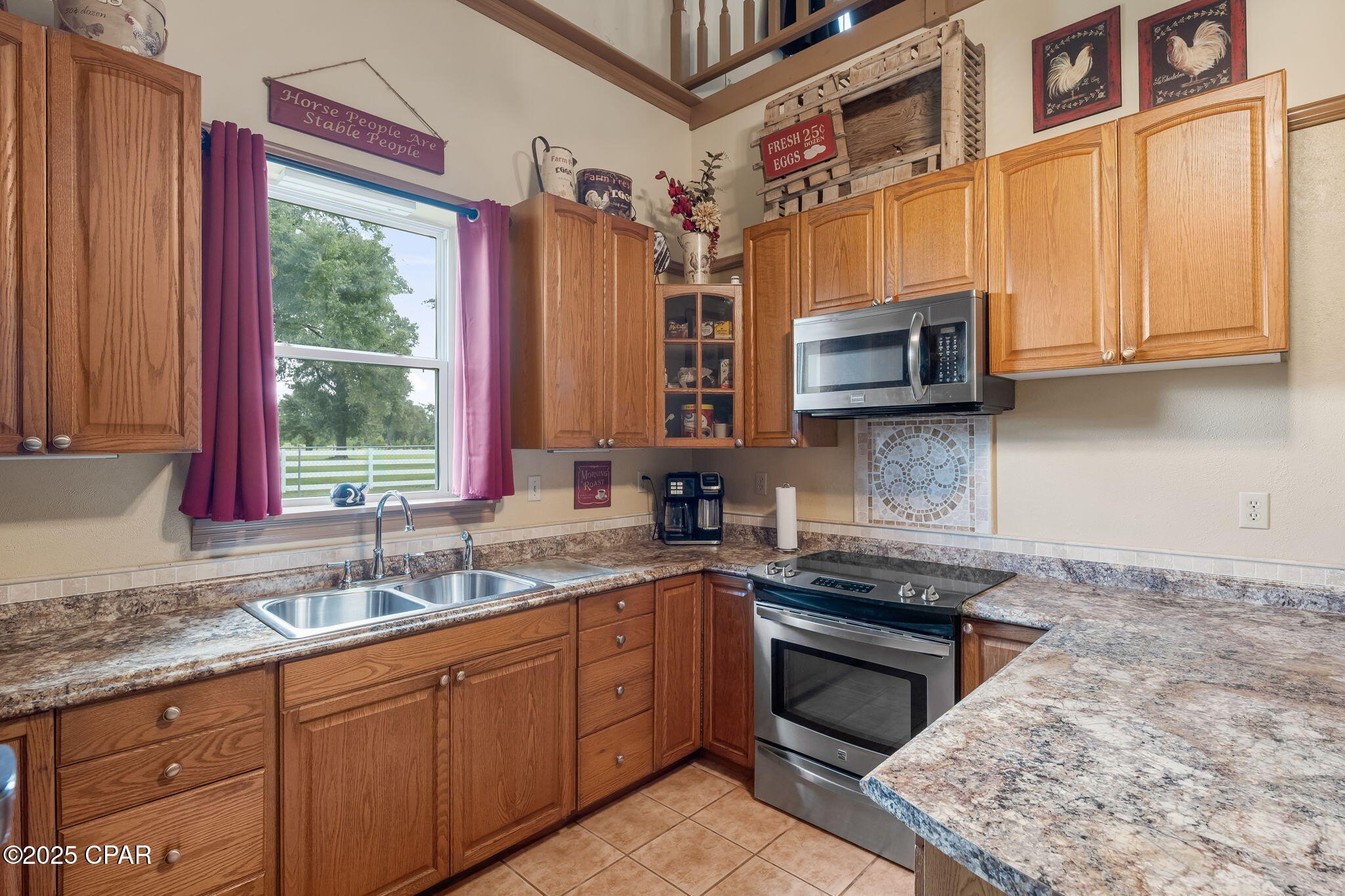 Youngstown, Florida, 32466, United States, 6 Bedrooms Bedrooms, ,6 BathroomsBathrooms,Residential,For Sale,1983496