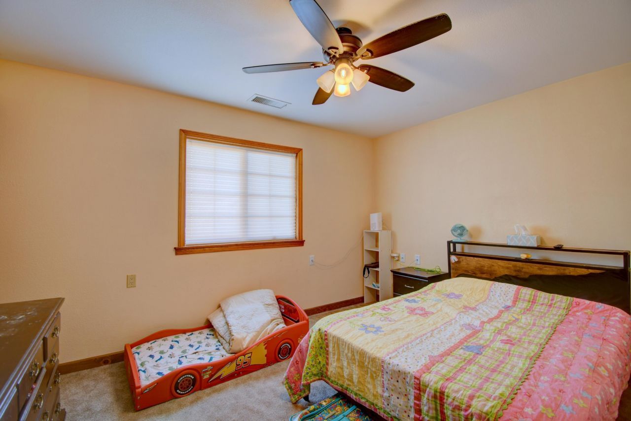 Edgewood, New Mexico, 87015, United States, 6 Bedrooms Bedrooms, ,4 BathroomsBathrooms,Residential,For Sale,1990949