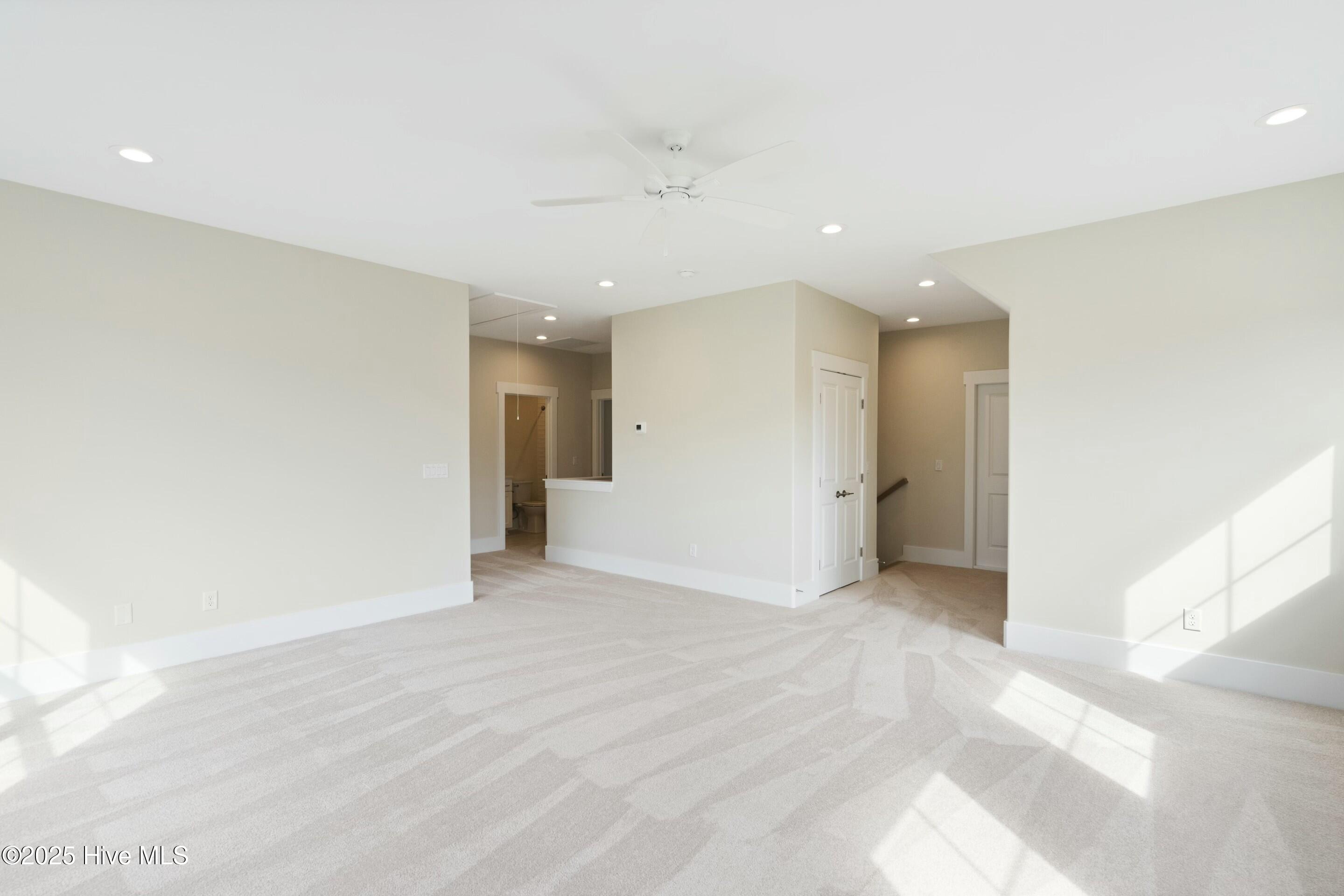 Wilmington, North Carolina, 28412, United States, 3 Bedrooms Bedrooms, ,4 BathroomsBathrooms,Residential,For Sale,1700106