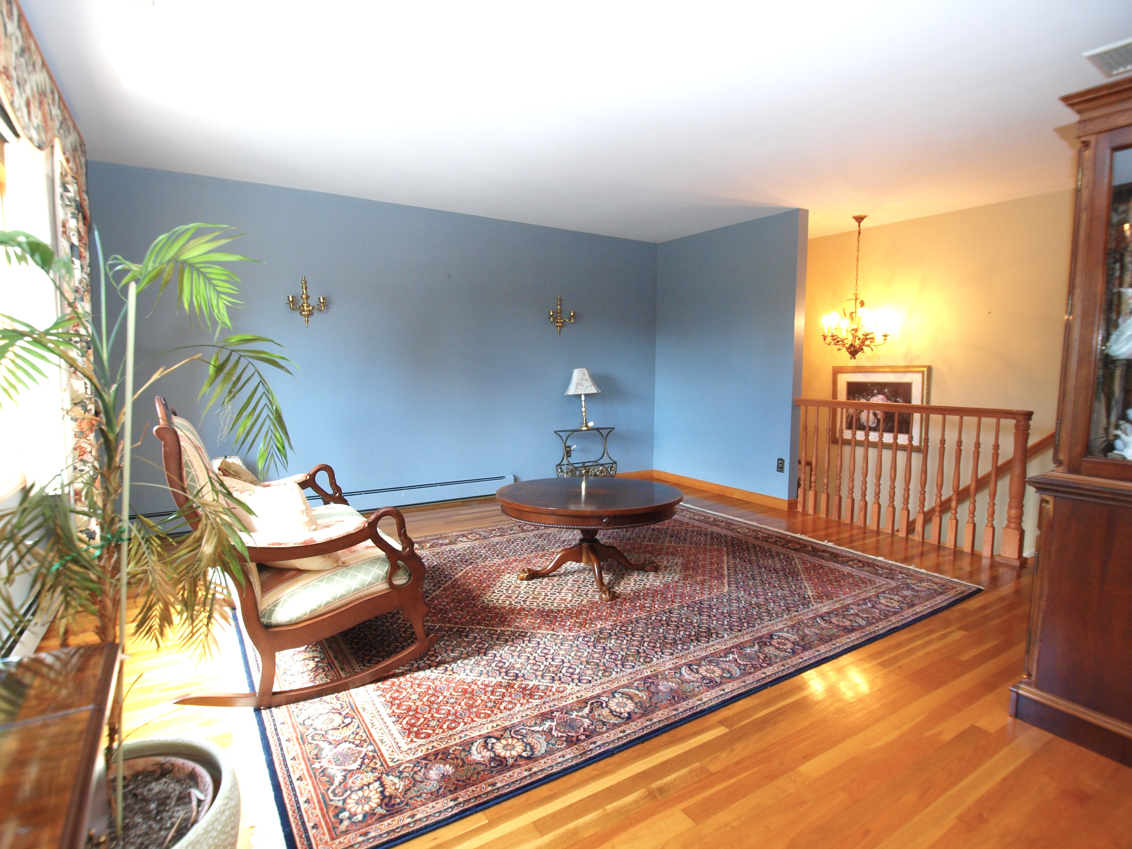Pompton Plains, New Jersey, 07444, United States, 3 Bedrooms Bedrooms, ,2 BathroomsBathrooms,Residential,For Sale,1937203
