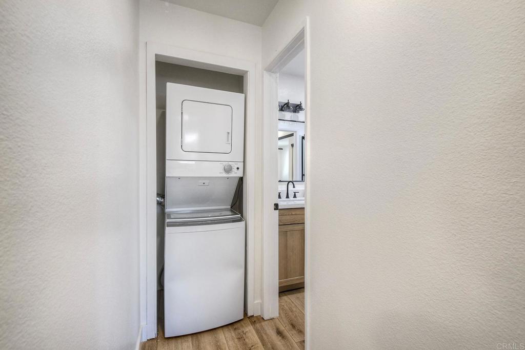 Carlsbad, California, 92009, United States, 1 Bedroom Bedrooms, ,1 BathroomBathrooms,Residential,For Sale,1965200