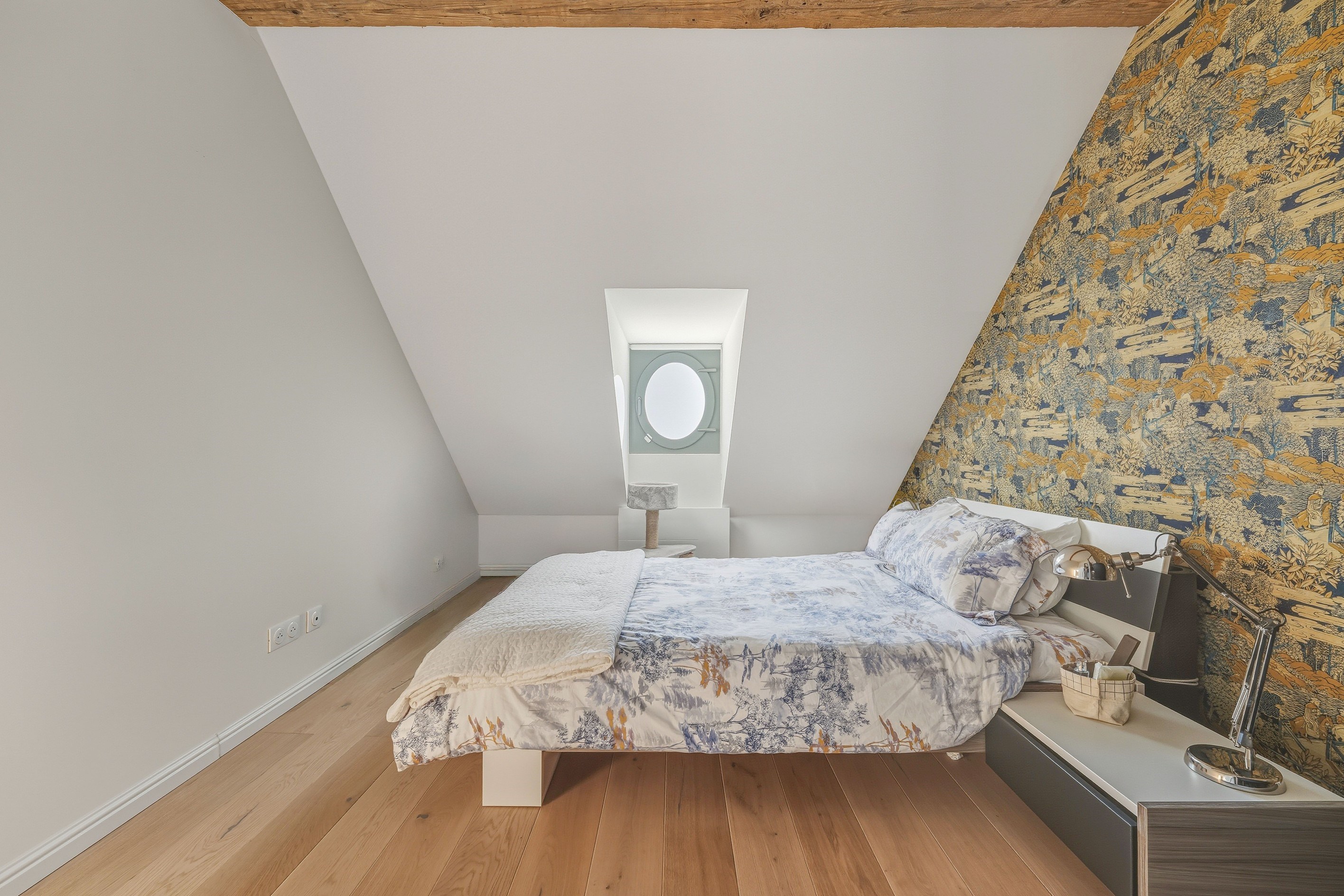  A splendid residence nestled inside the historic Château de Chevry - 物件實景