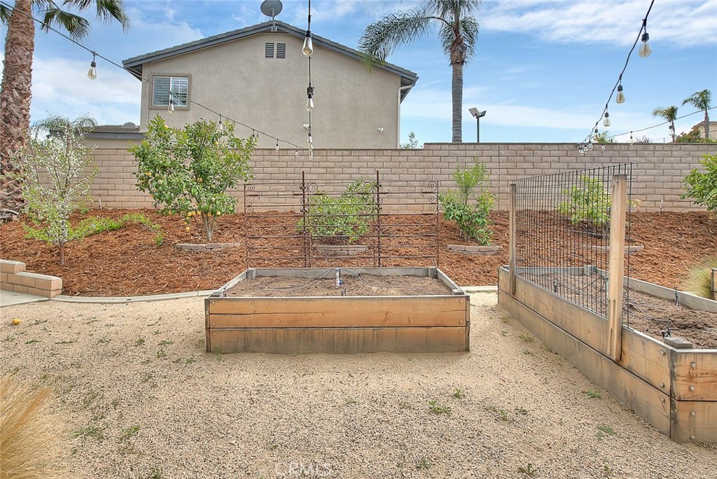 Corona, California, 92881, United States, 6 Bedrooms Bedrooms, ,6 BathroomsBathrooms,Residential,For Sale,1810577