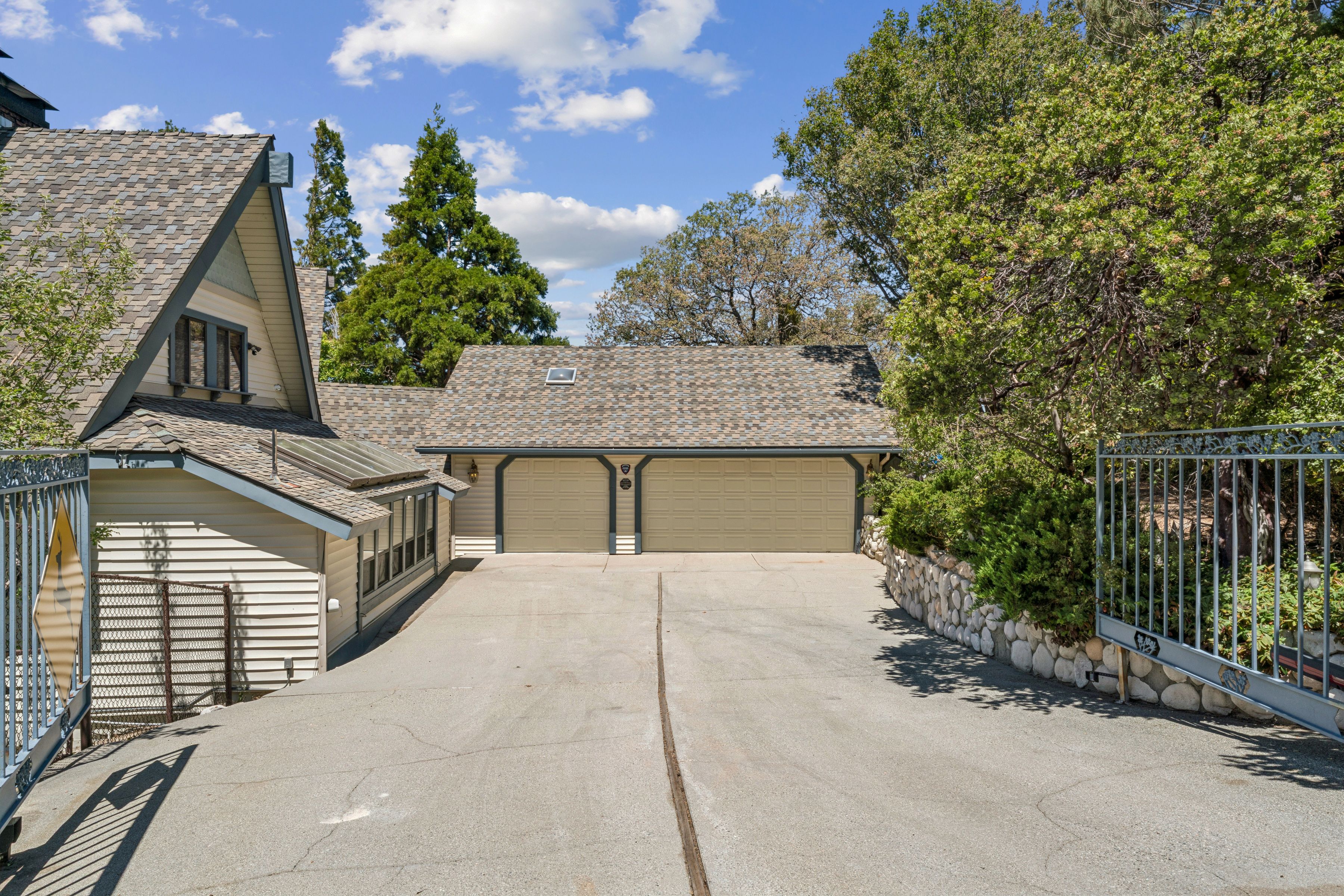  1369 Yellowstone Drive, Lake Arrowhead, CA 92352 - 物件實景