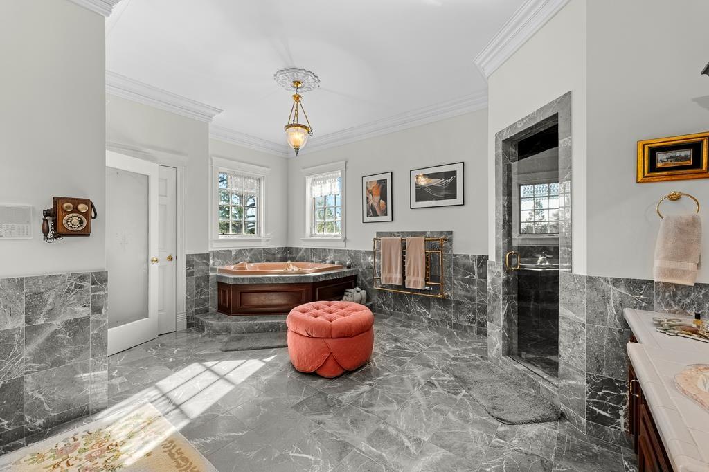Durango, Colorado, 81301, United States, 5 Bedrooms Bedrooms, ,6 BathroomsBathrooms,Residential,For Sale,1939552