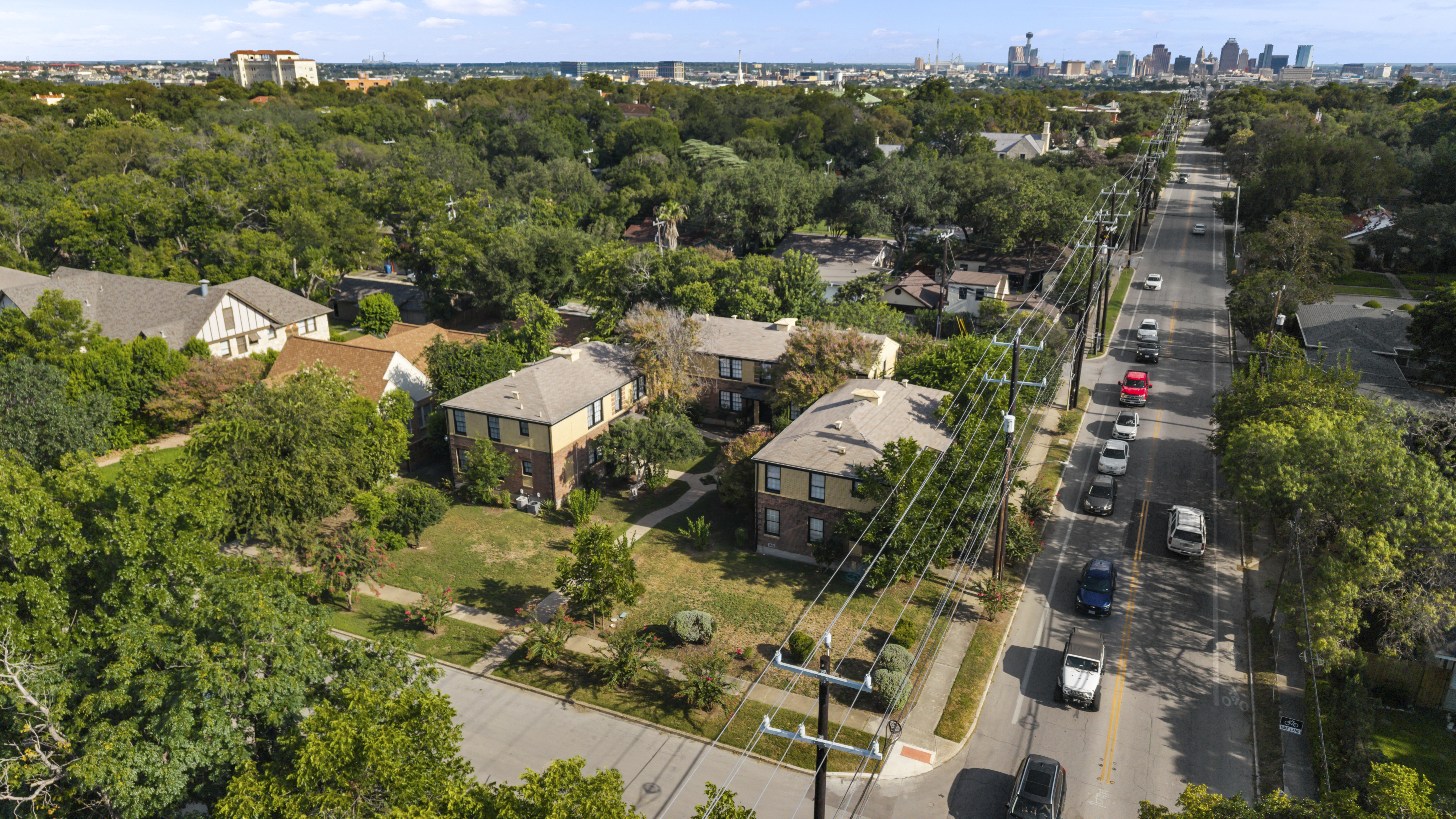 Exceptional 12-Unit Multifamily Investment Opportunity in Historic Monte Vista - 物件實景