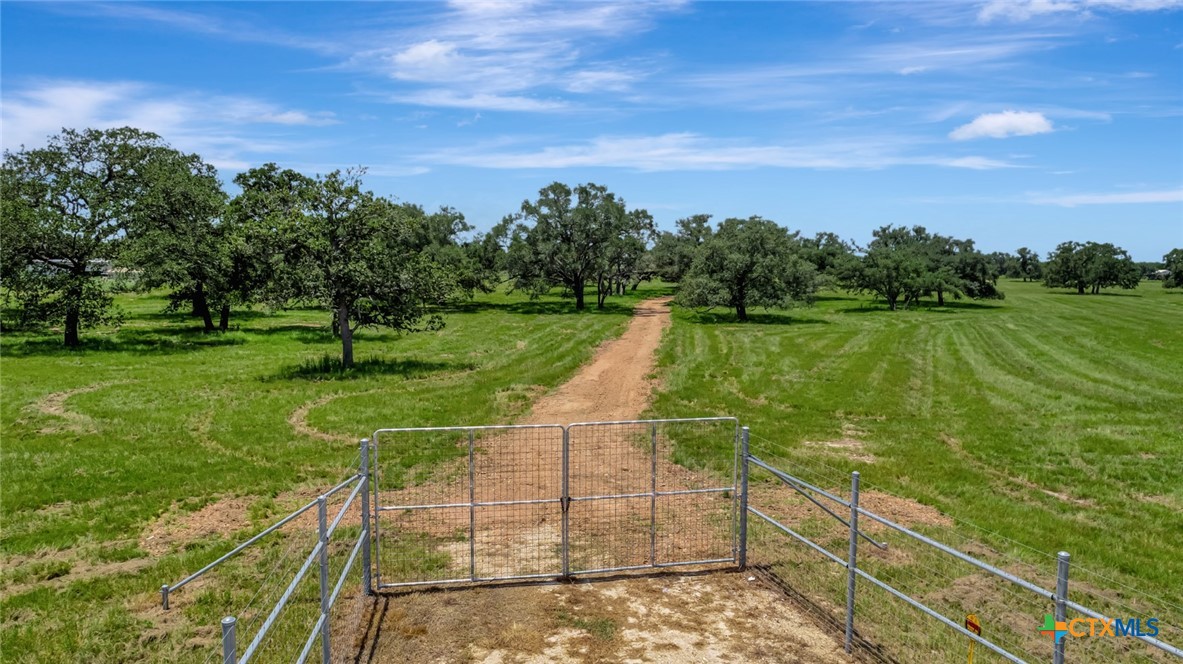 13320 US Highway 77, Hallettsville, Texas, 77964, United States, ,Land,For Sale,13320 US Highway 77,1614755