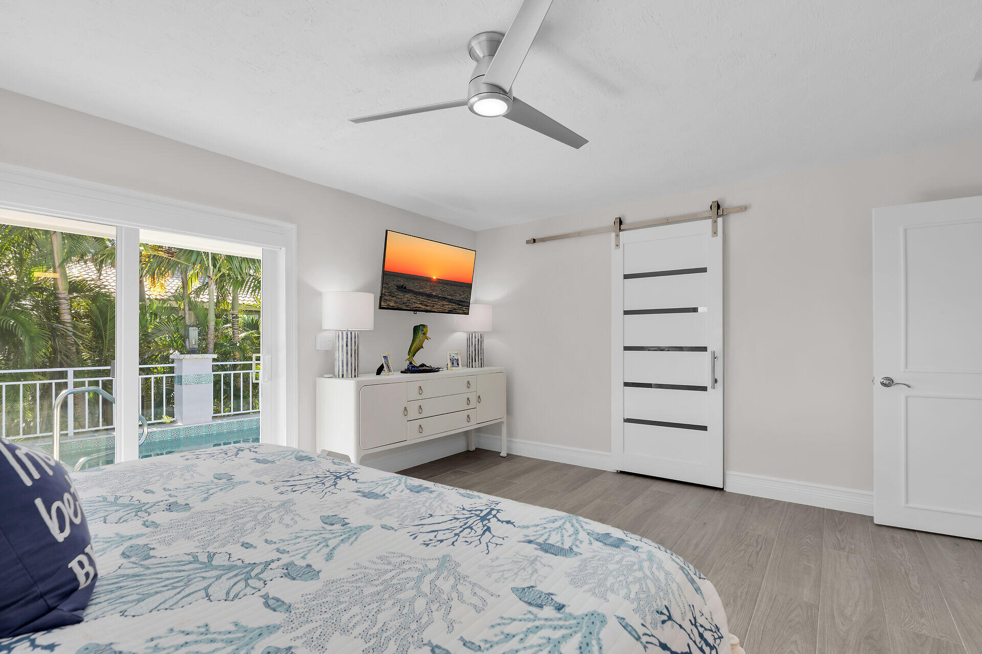 Duck, Florida, 33050, United States, 3 Bedrooms Bedrooms, ,3 BathroomsBathrooms,Residential,For Sale,1998435