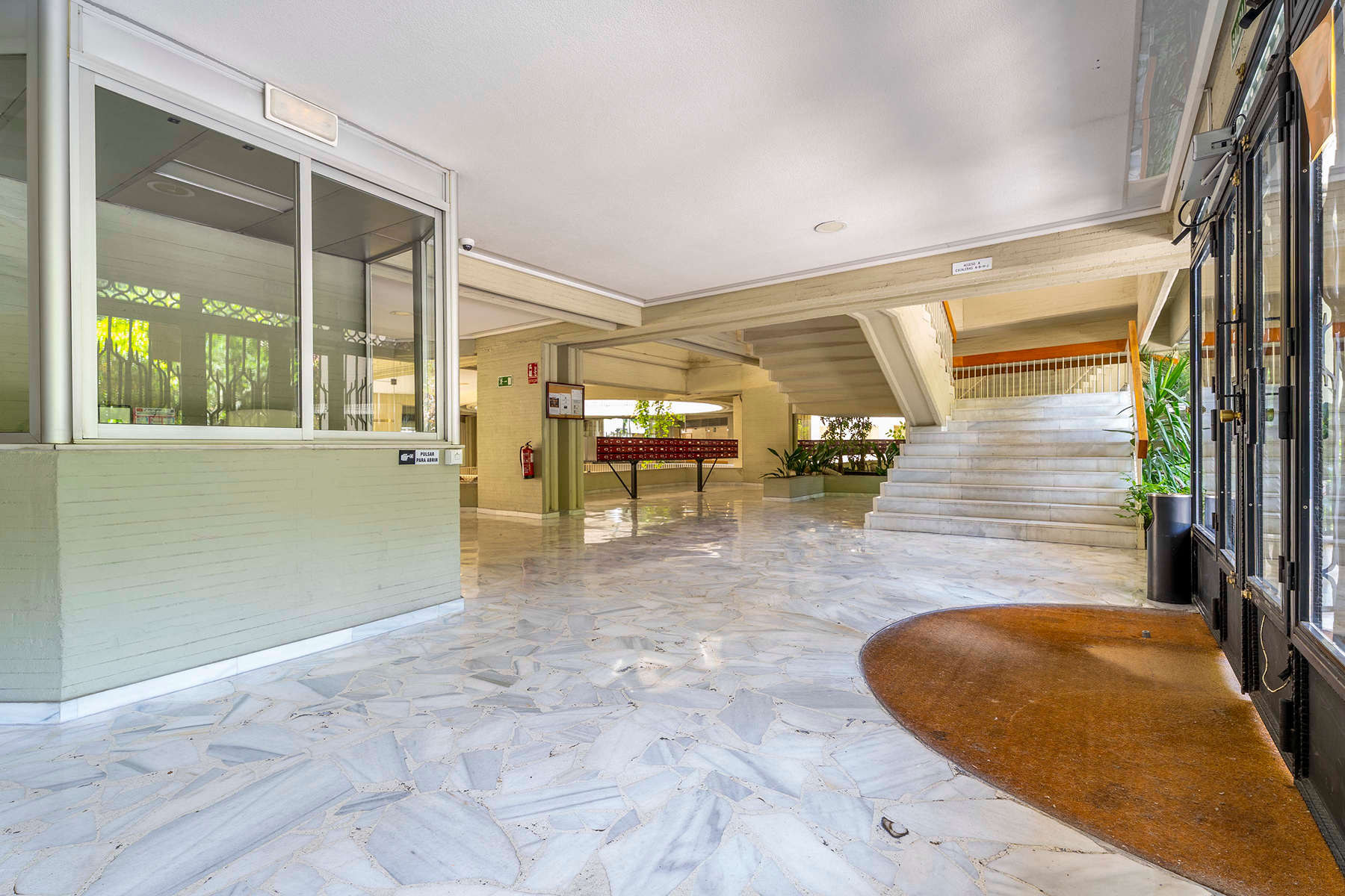  Bright flat with terrace in iconic avant-garde building, Chamberí - 物件實景