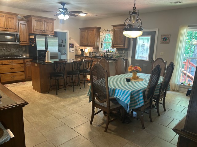 Titus, Alabama, 36080, United States, 3 Bedrooms Bedrooms, ,2 BathroomsBathrooms,Residential,For Sale,1920844