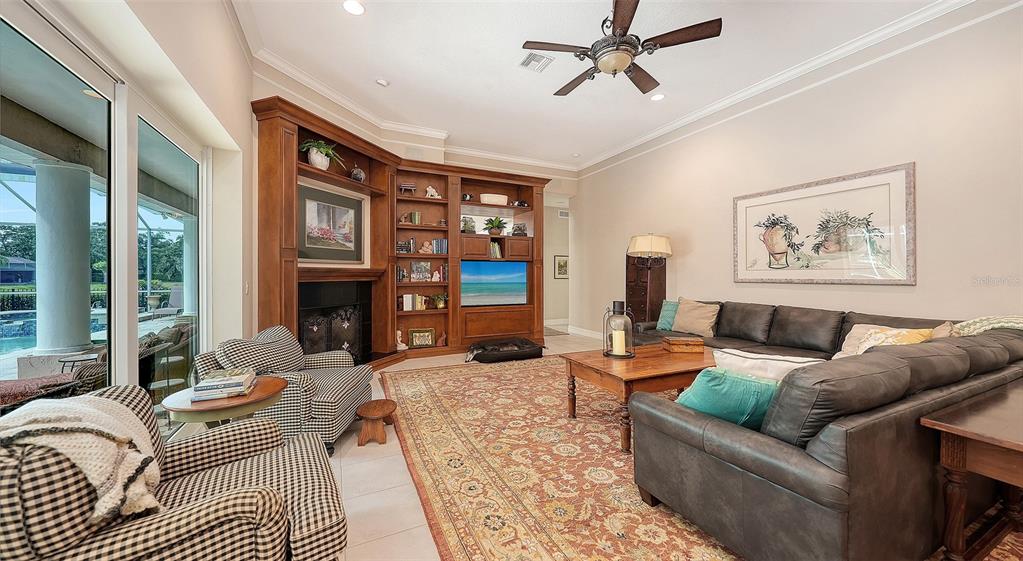 Sarasota, Florida, 34240, United States, 4 Bedrooms Bedrooms, ,3 BathroomsBathrooms,Residential,For Sale,1999771