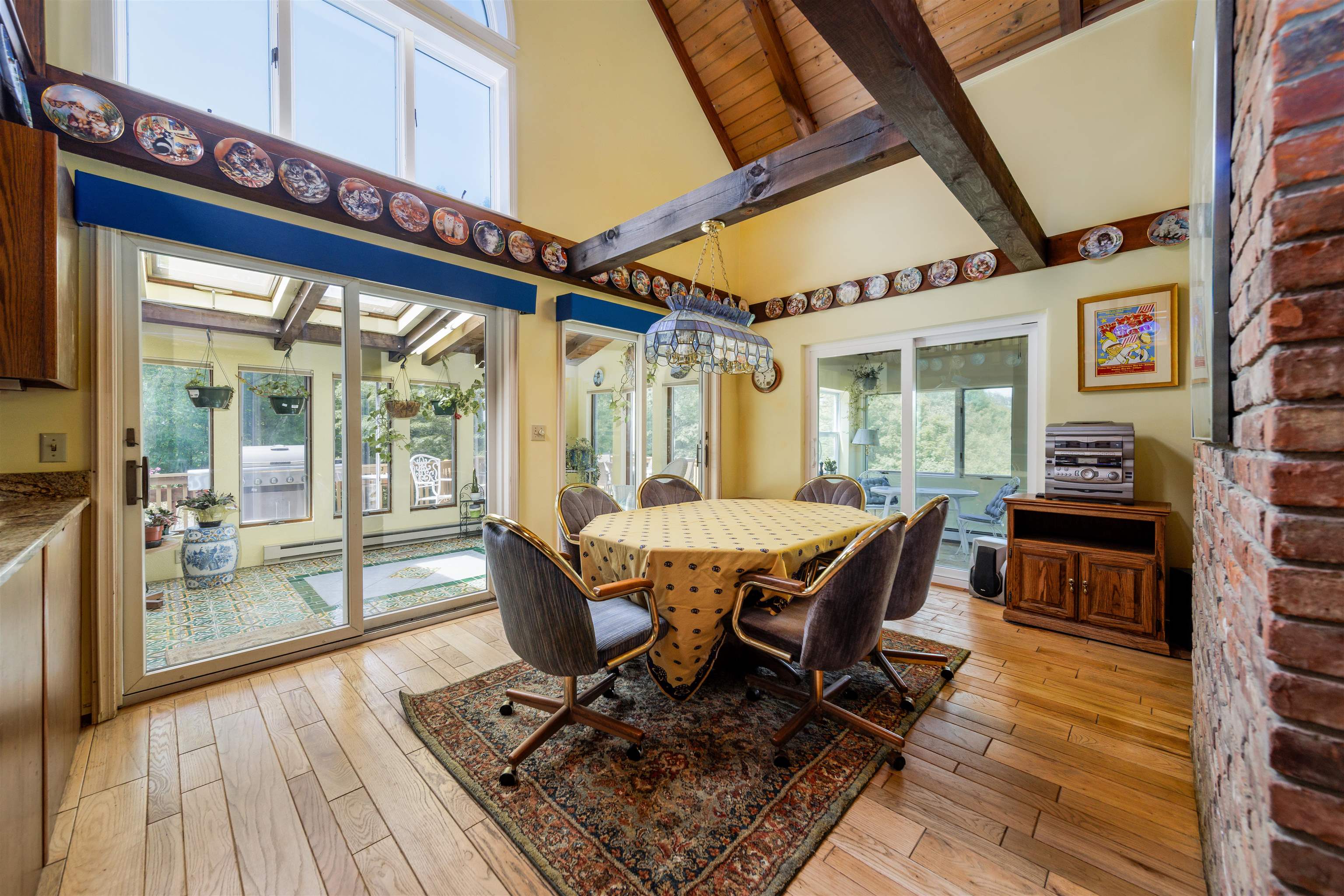 Newport, New Hampshire, 03773, United States, 4 Bedrooms Bedrooms, ,2 BathroomsBathrooms,Residential,For Sale,1891399