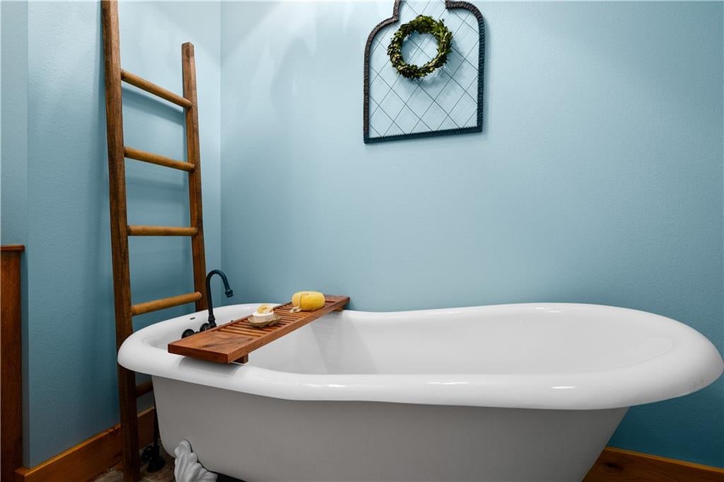 Trout, Louisiana, 71371, United States, 3 Bedrooms Bedrooms, ,4 BathroomsBathrooms,Residential,For Sale,1982667