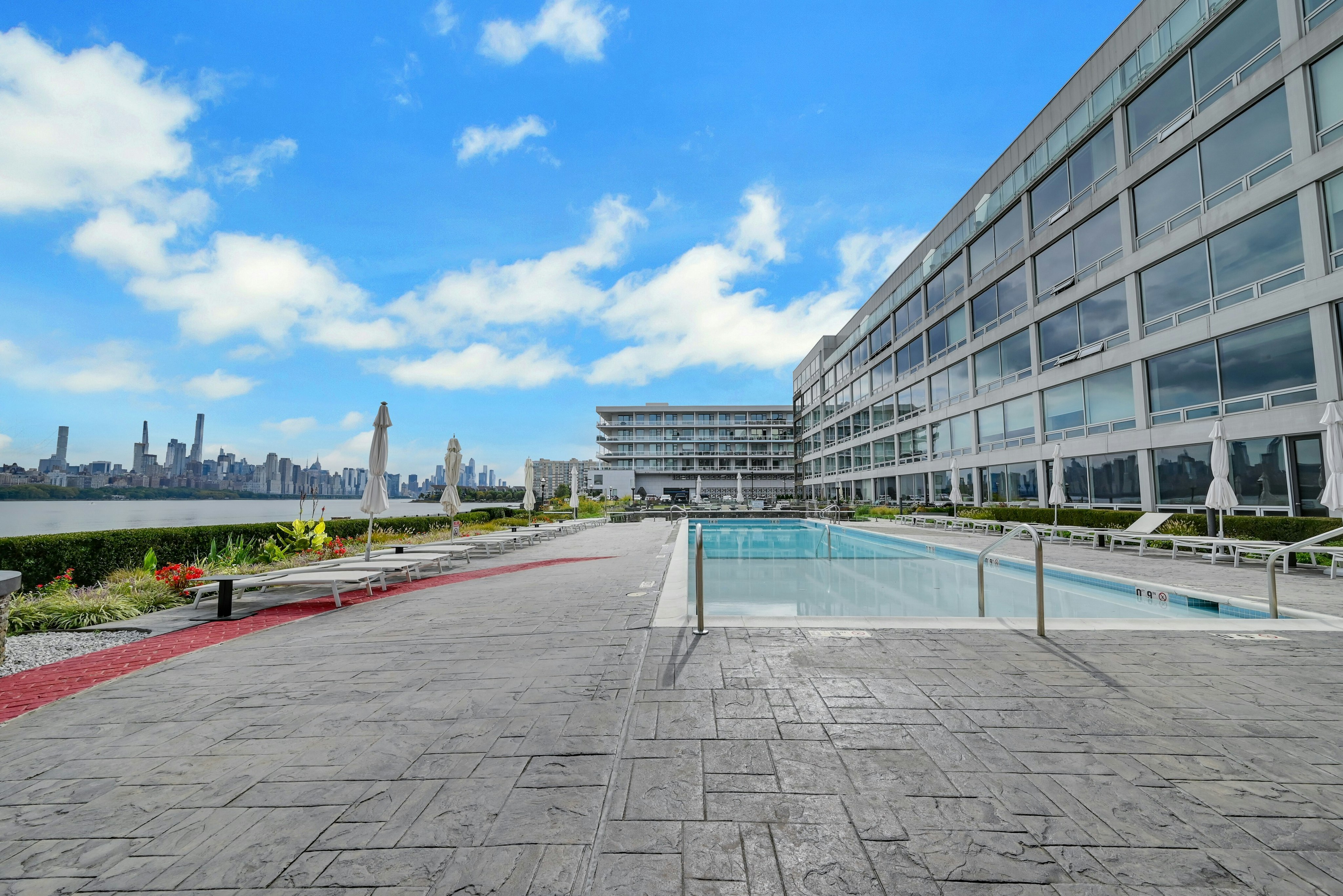  9 Somerset Lane, Edgewater, NJ 07020 - 物件實景
