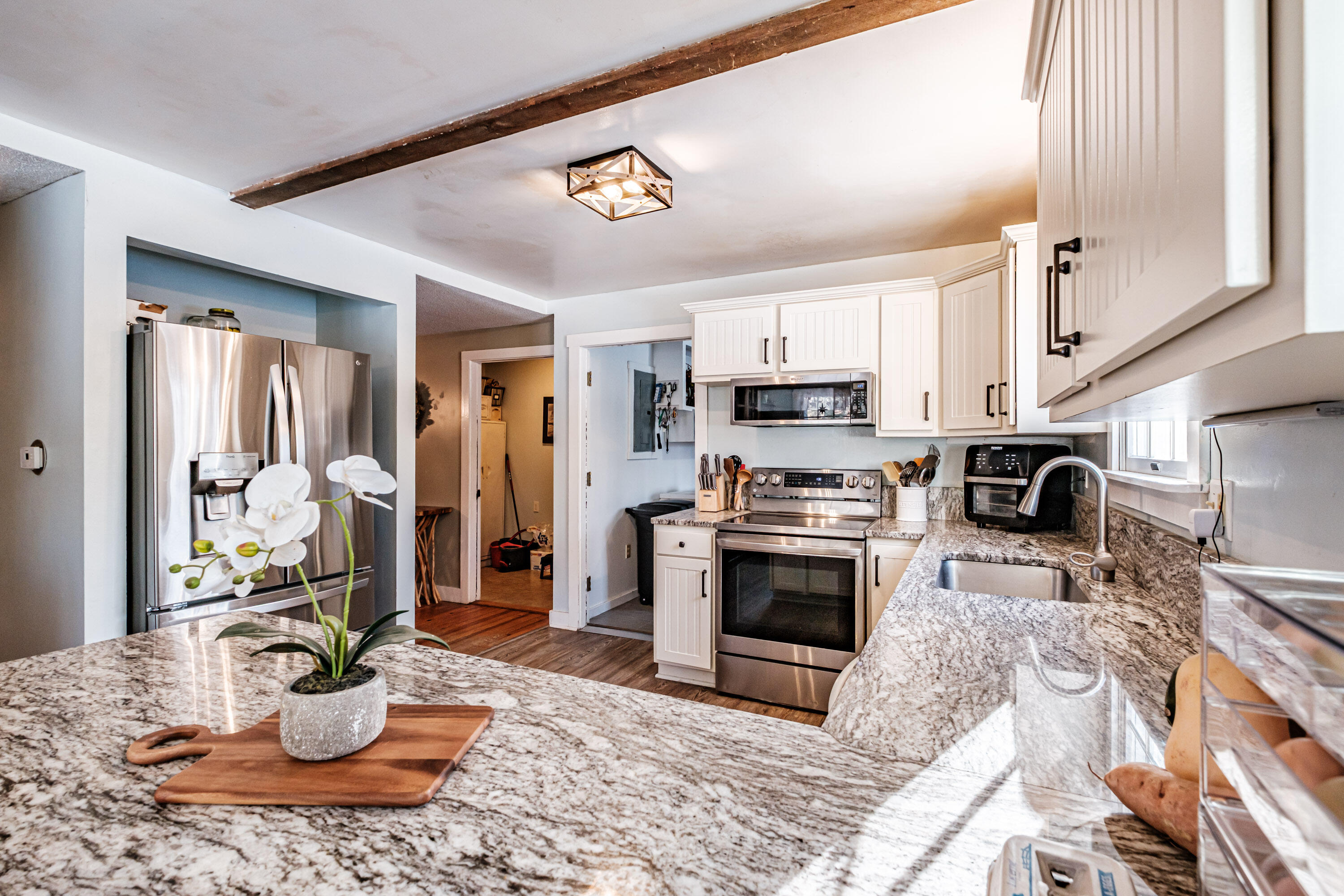 Bridgton, Maine, 04009, United States, 6 Bedrooms Bedrooms, ,6 BathroomsBathrooms,Residential,For Sale,2006080