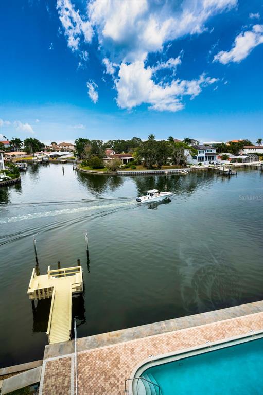 St Petersburg, Florida, 33704, United States, 2 Bedrooms Bedrooms, ,2 BathroomsBathrooms,Residential,For Sale,1989115