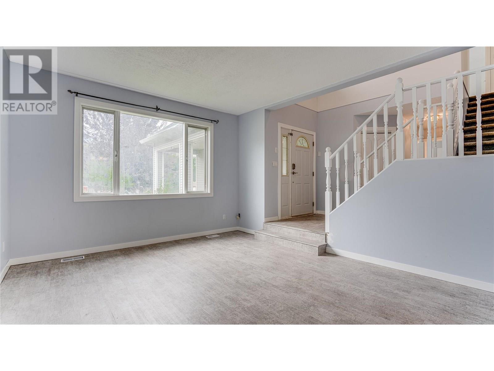 LUMBY, British Columbia, V0E 2G5, CA, 3 Bedrooms Bedrooms, ,2 BathroomsBathrooms,Residential,For Sale,1906205