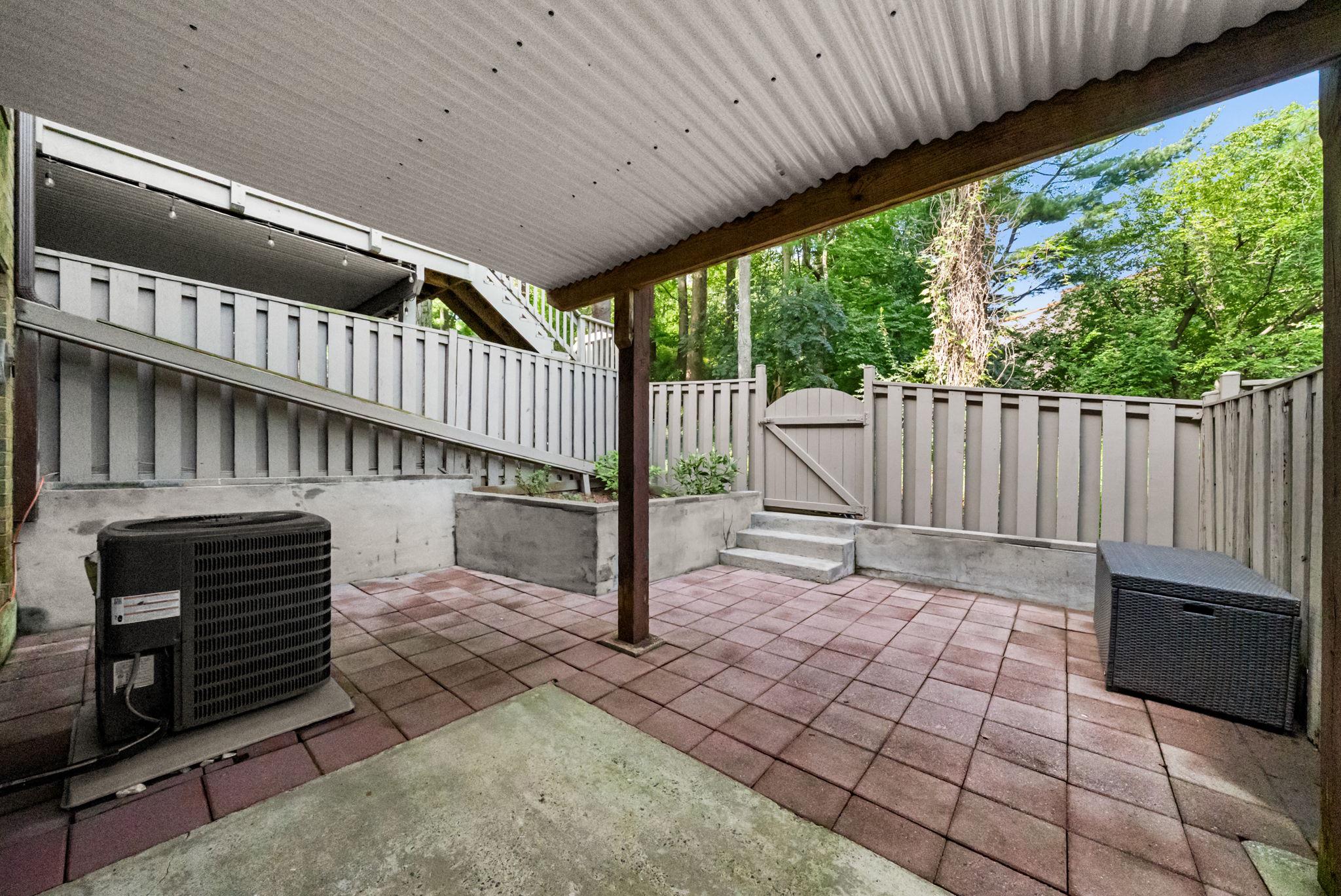  1722 Cy Court, Vienna, VA, 22182 - 物件實景