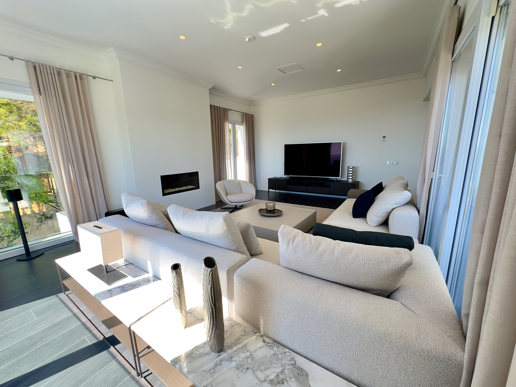  Mediterranean villa with pool and sea views in Bendinat - 物件實景