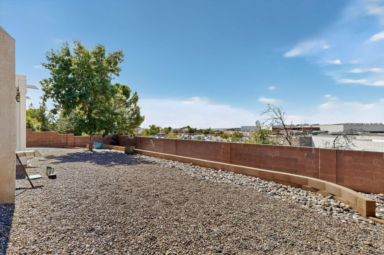 Albuquerque, New Mexico, 87122, United States, 4 Bedrooms Bedrooms, ,3 BathroomsBathrooms,Residential,For Sale,1964200