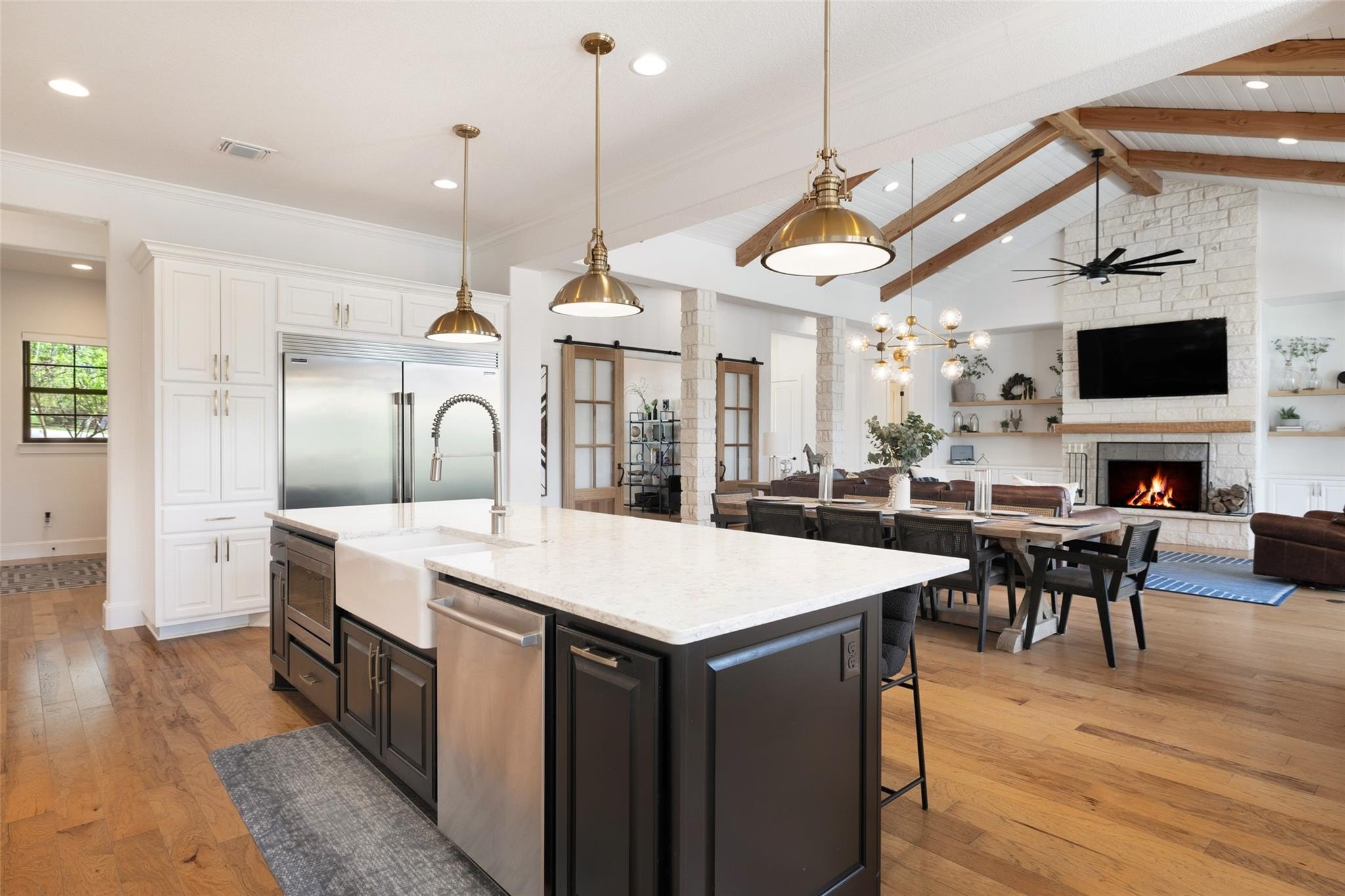 Georgetown, Texas, 78633, United States, 4 Bedrooms Bedrooms, ,5 BathroomsBathrooms,Residential,For Sale,1798285