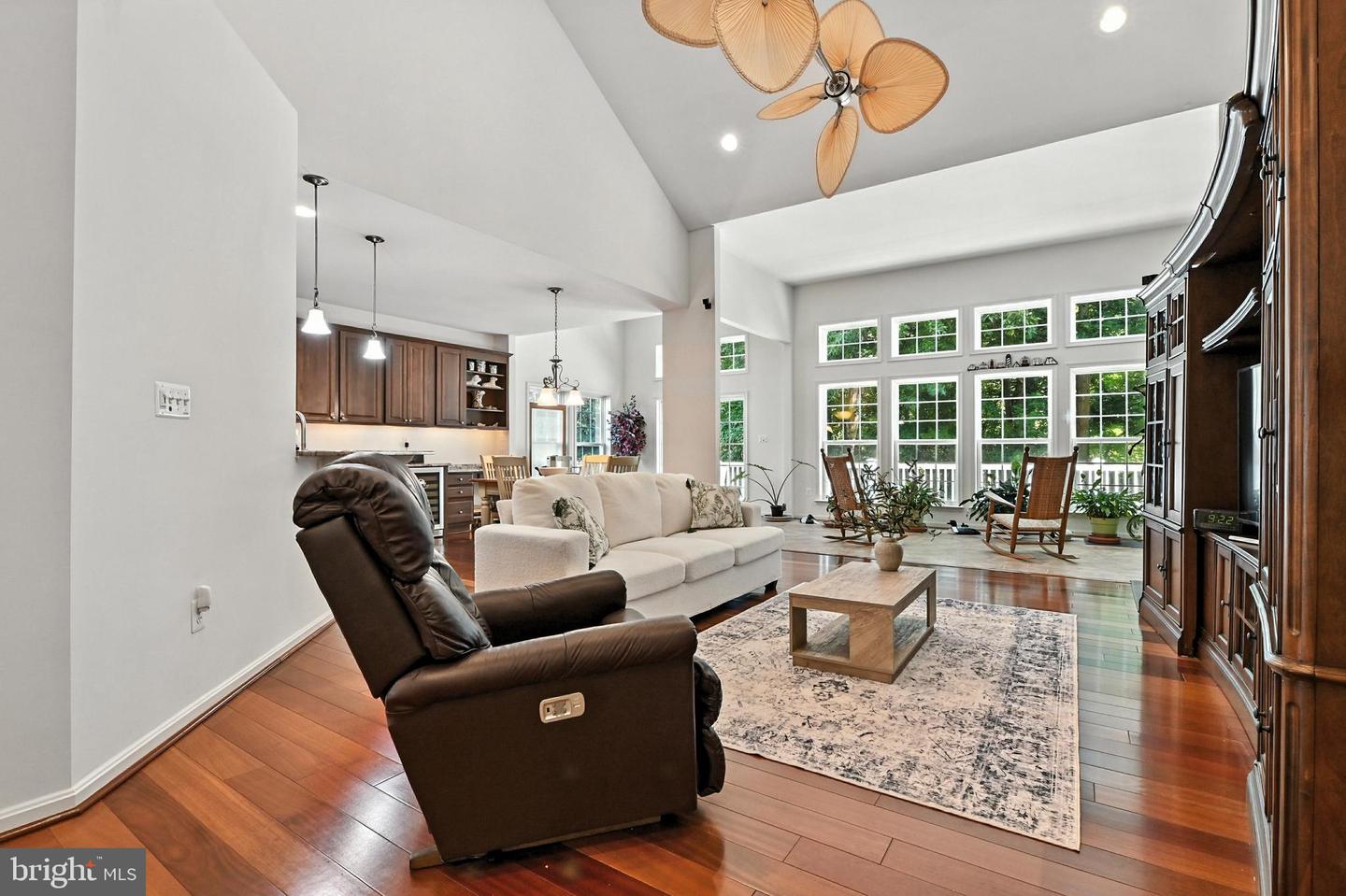 Centreville, Maryland, 21617, United States, 3 Bedrooms Bedrooms, ,5 BathroomsBathrooms,Residential,For Sale,1901201