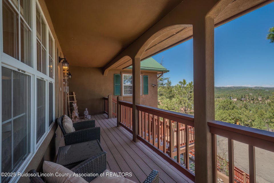 Ruidoso, New Mexico, 88345, United States, 4 Bedrooms Bedrooms, ,3 BathroomsBathrooms,Residential,For Sale,1909726