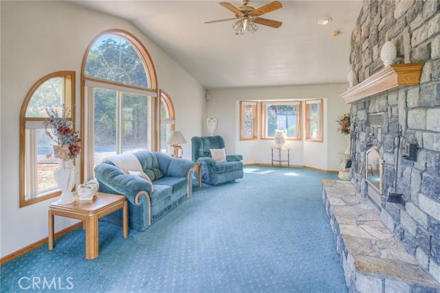 Oroville, California, 95966, United States, 3 Bedrooms Bedrooms, ,3 BathroomsBathrooms,Residential,For Sale,1927814