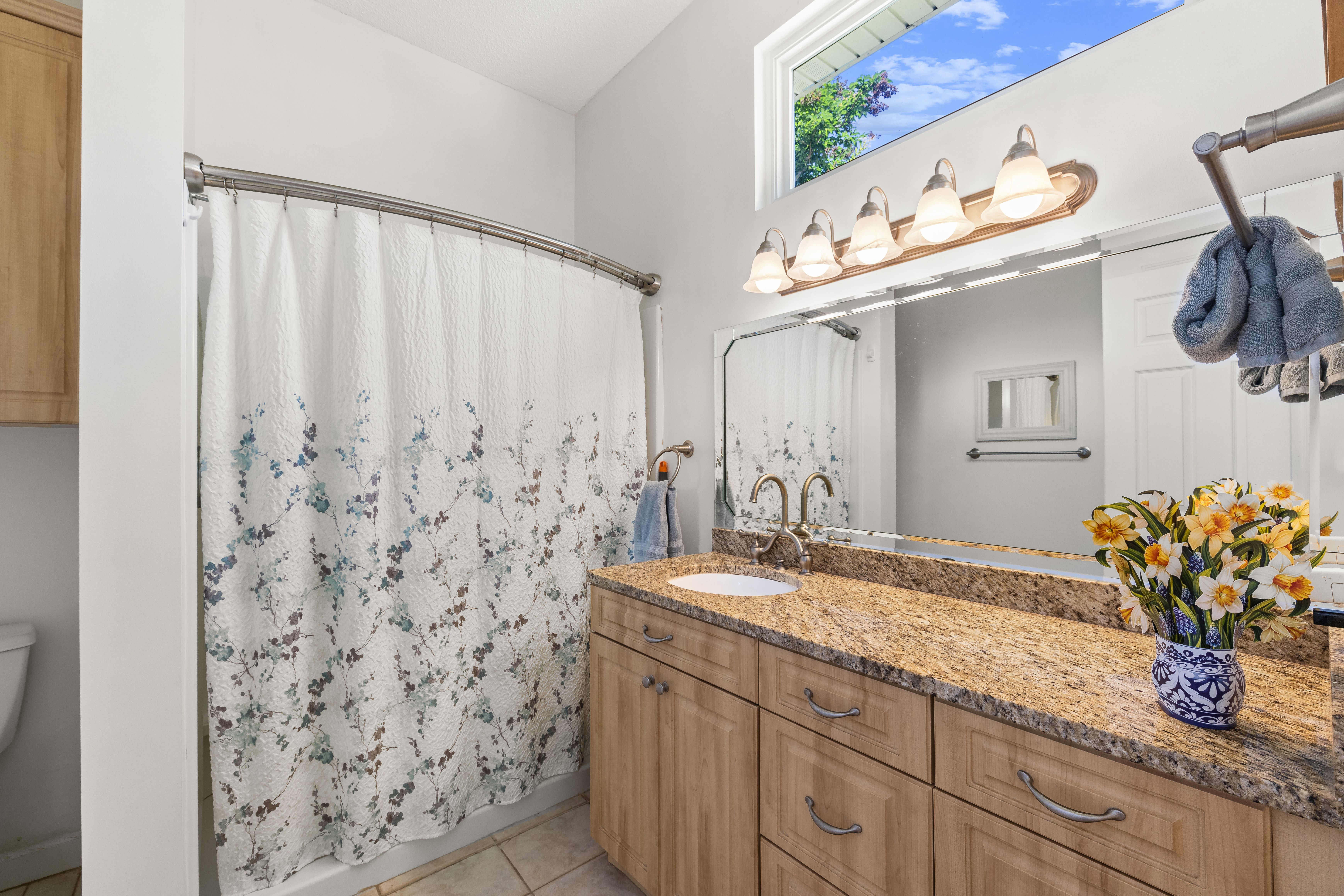  West End Panama City Beach Home with Pool & Short Distance to the Beach - 物件實景