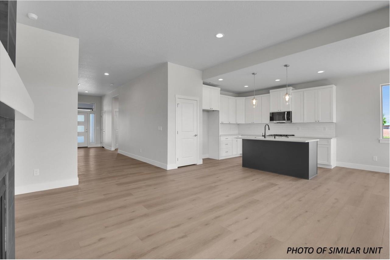 Deer Park, Washington, 99006, United States, 3 Bedrooms Bedrooms, ,2 BathroomsBathrooms,Residential,For Sale,1840166